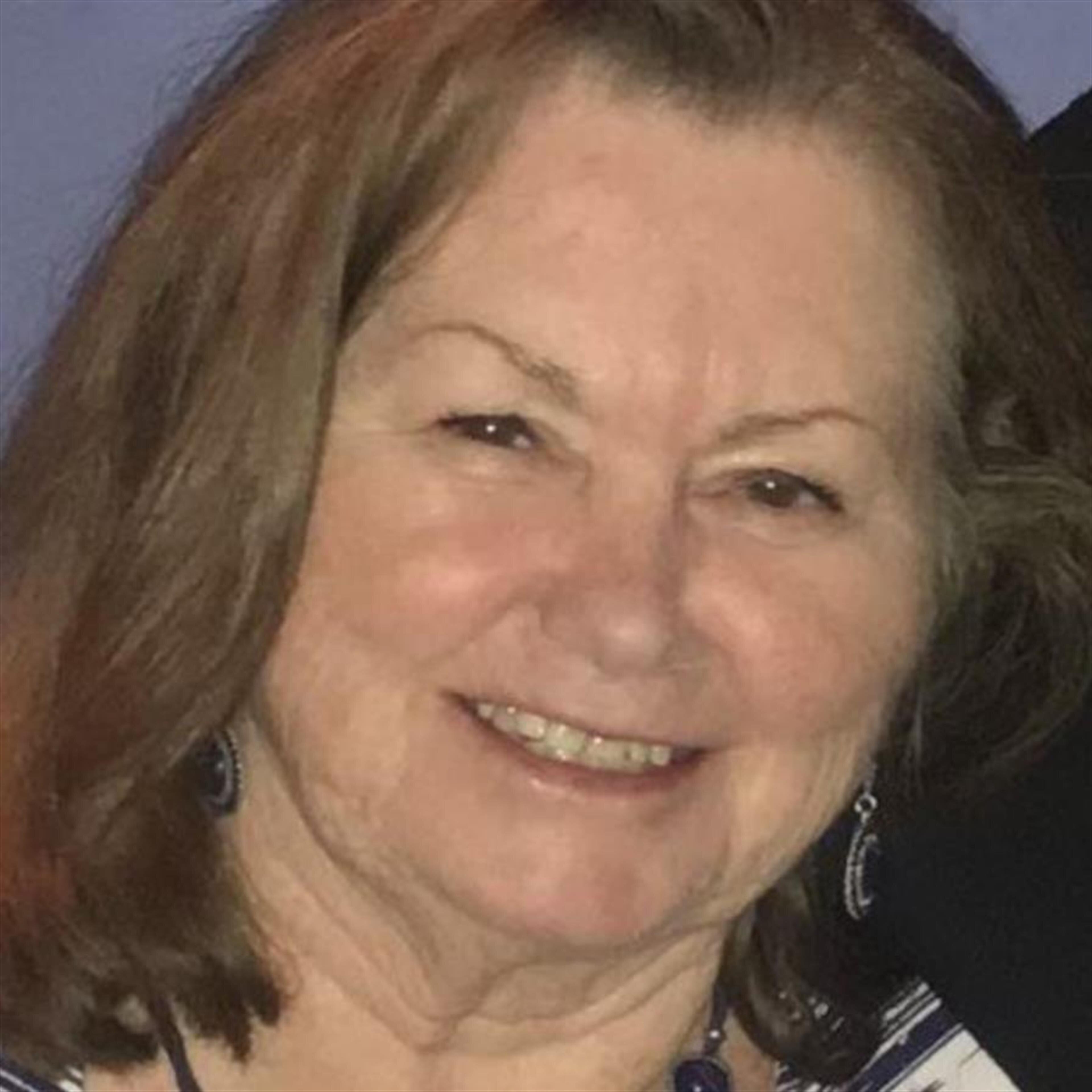 Wanda M Bollitier