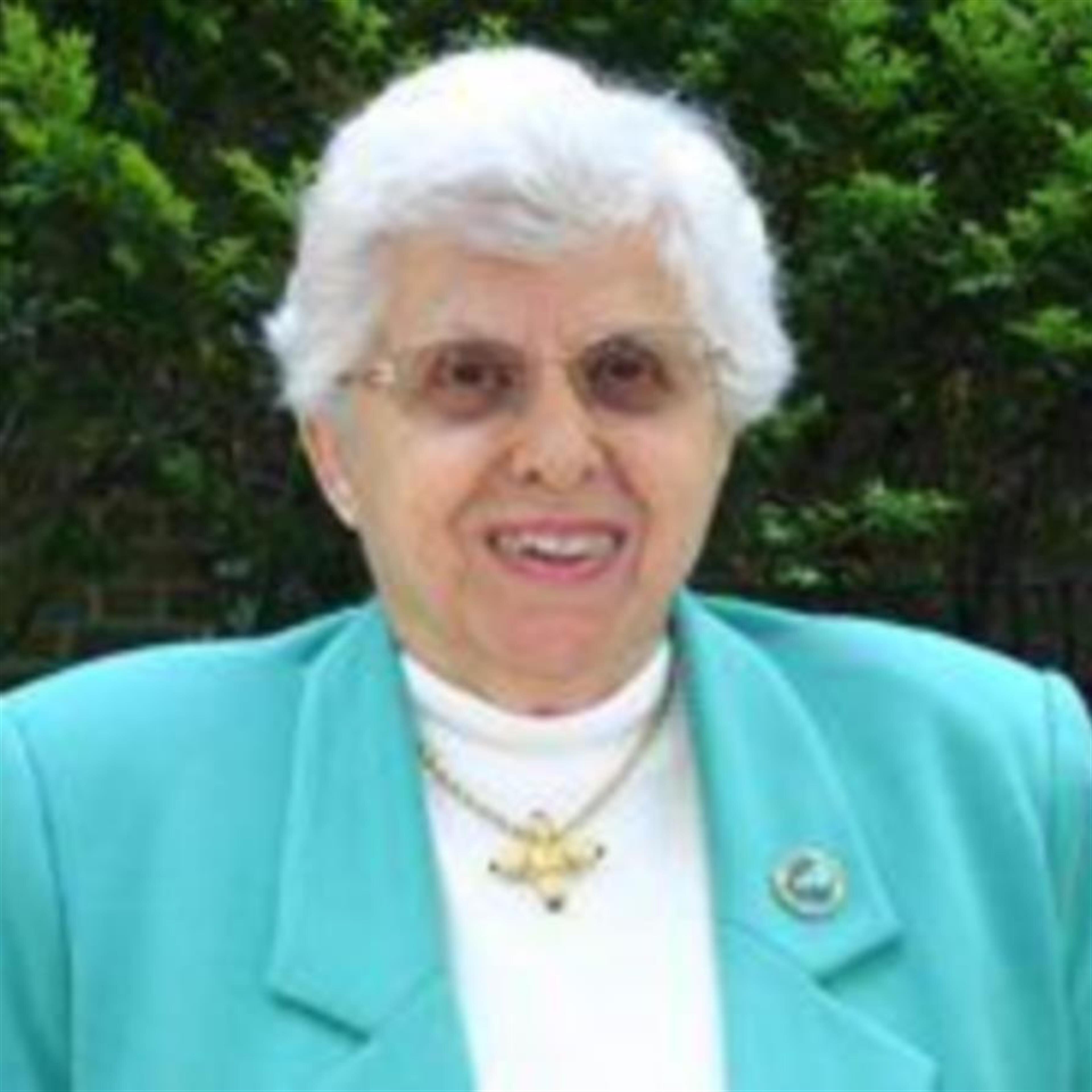 Anne Douglas White