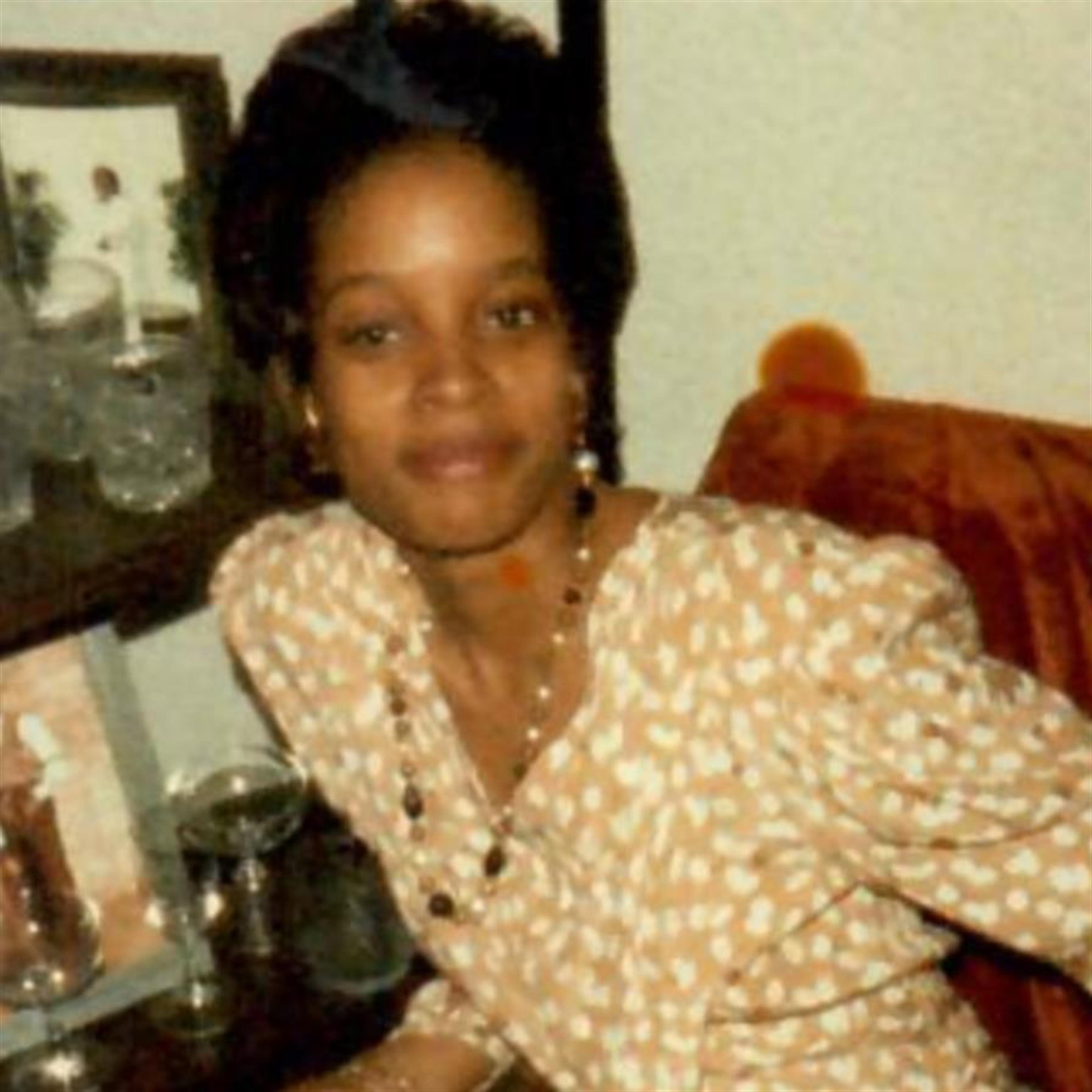 MS. SOTANYA DENISE MEADOWS