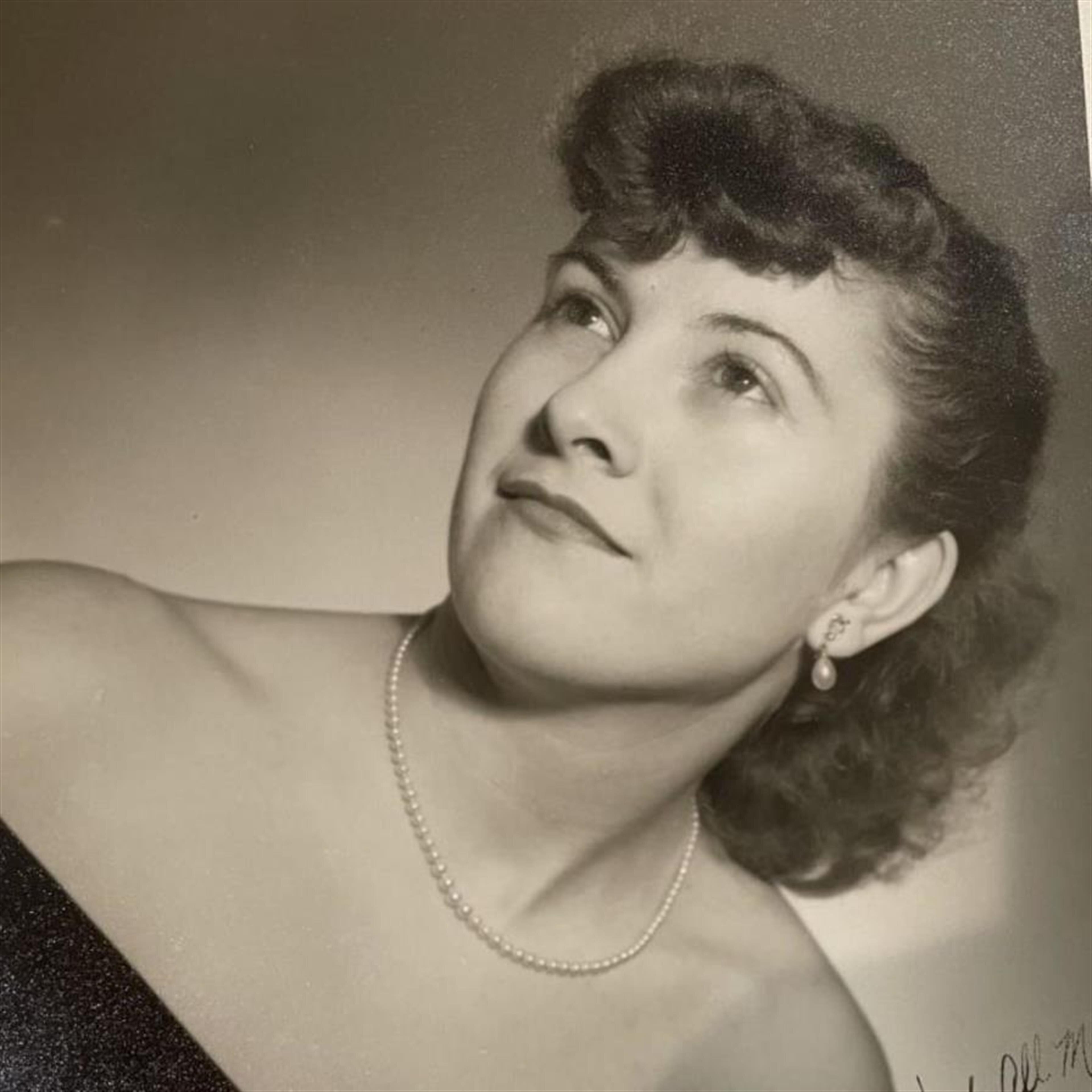 Mary P Gagliano