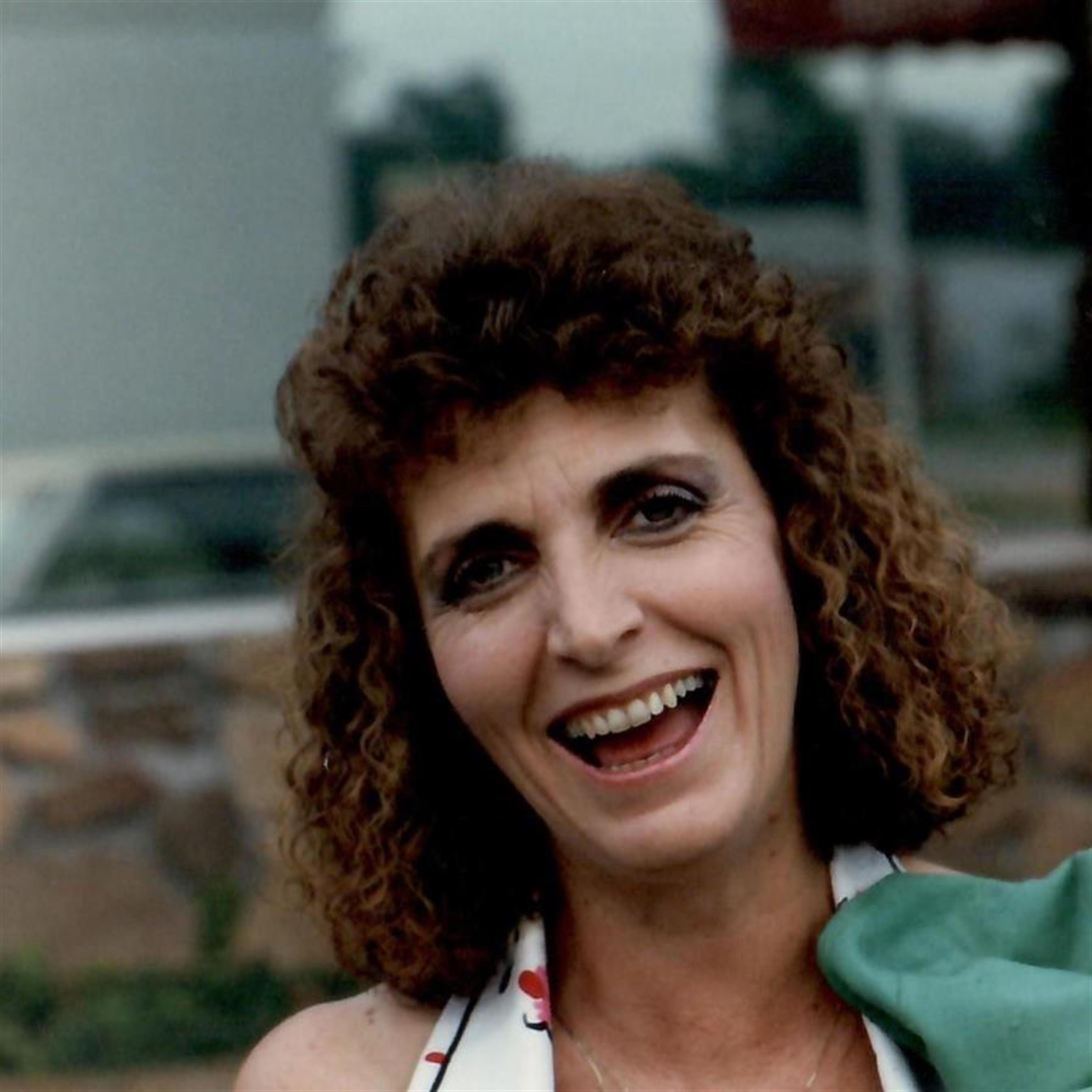 Monette Mathews Wells