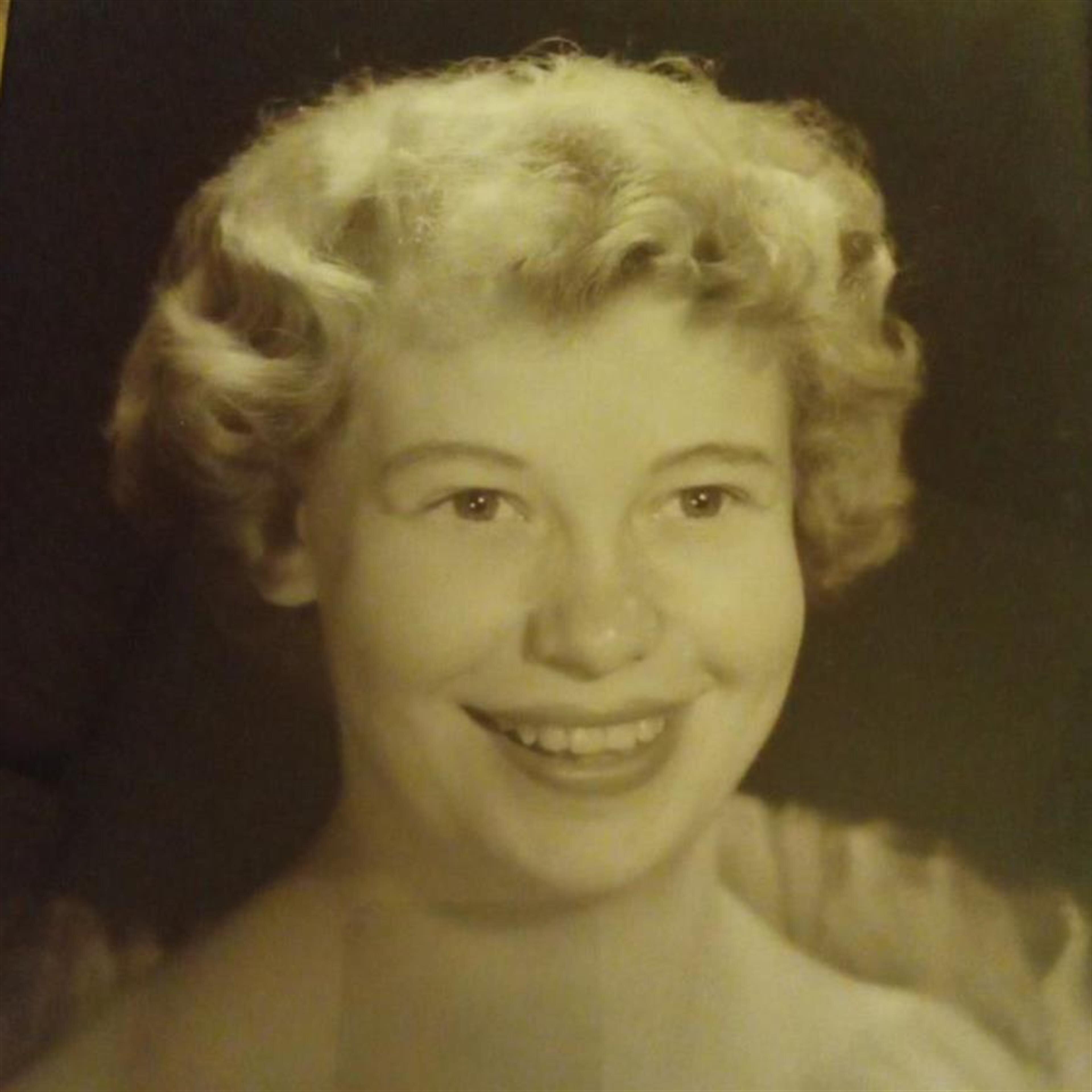 Dorothy J Moody