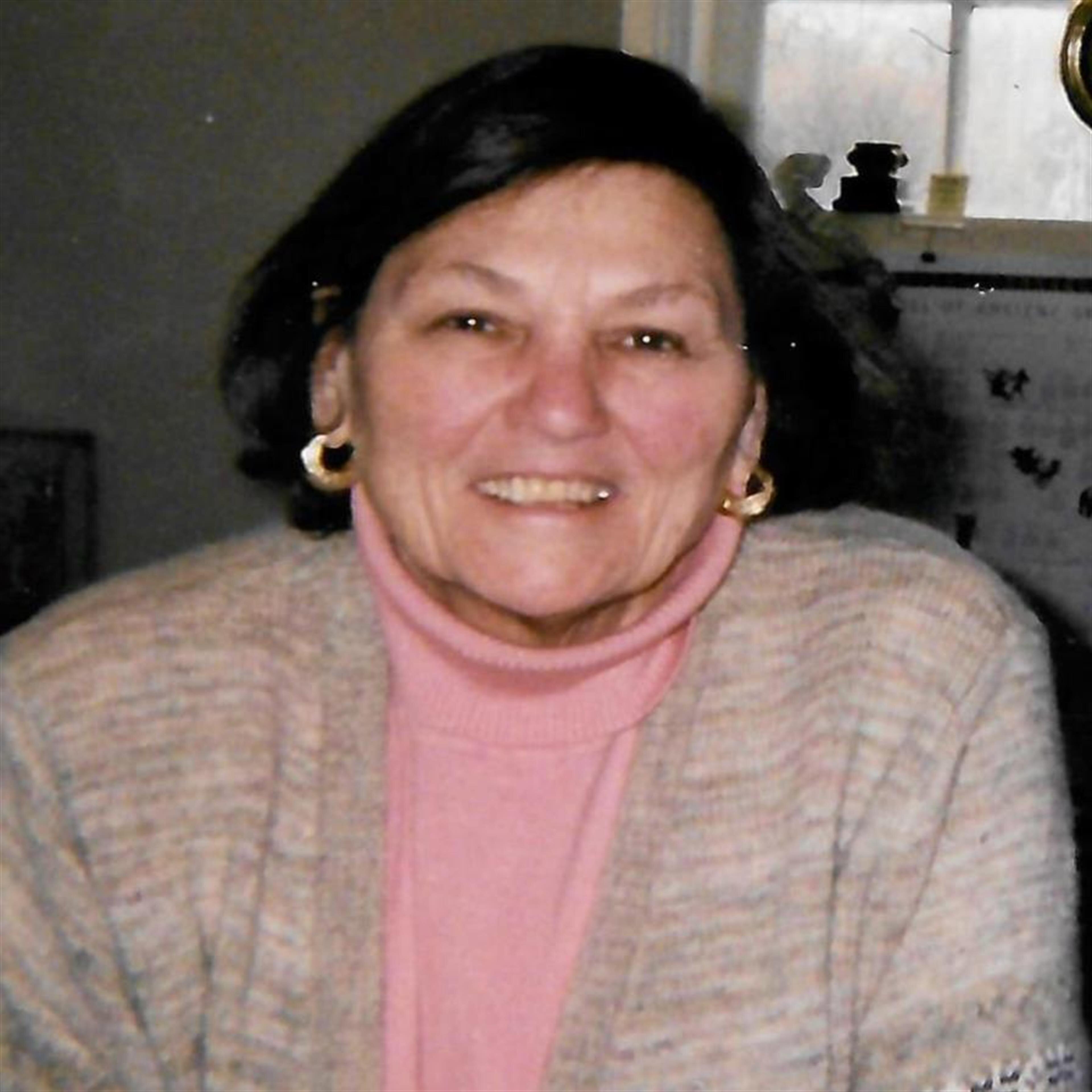 Suzanne McGuire