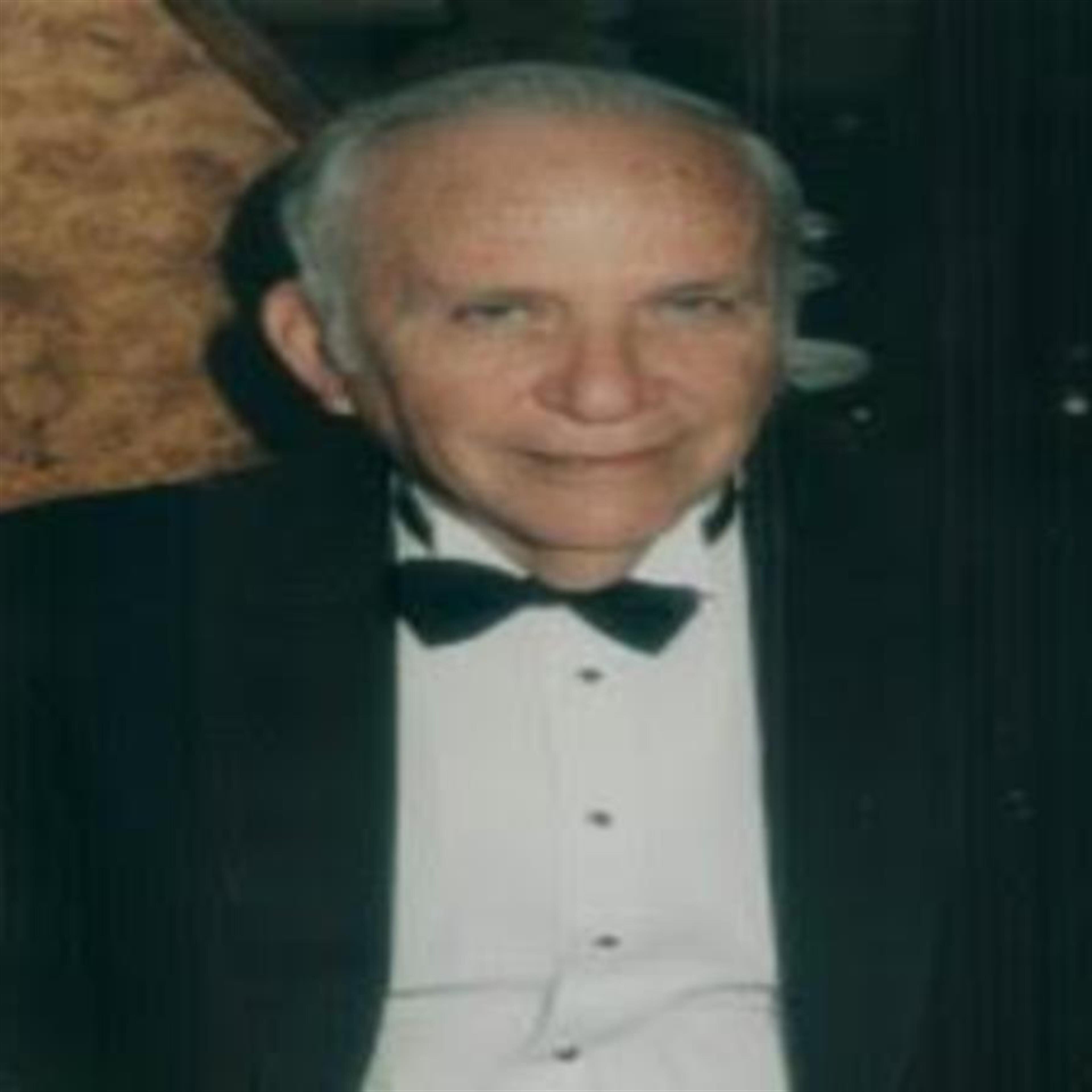 Roberto A. Godoy