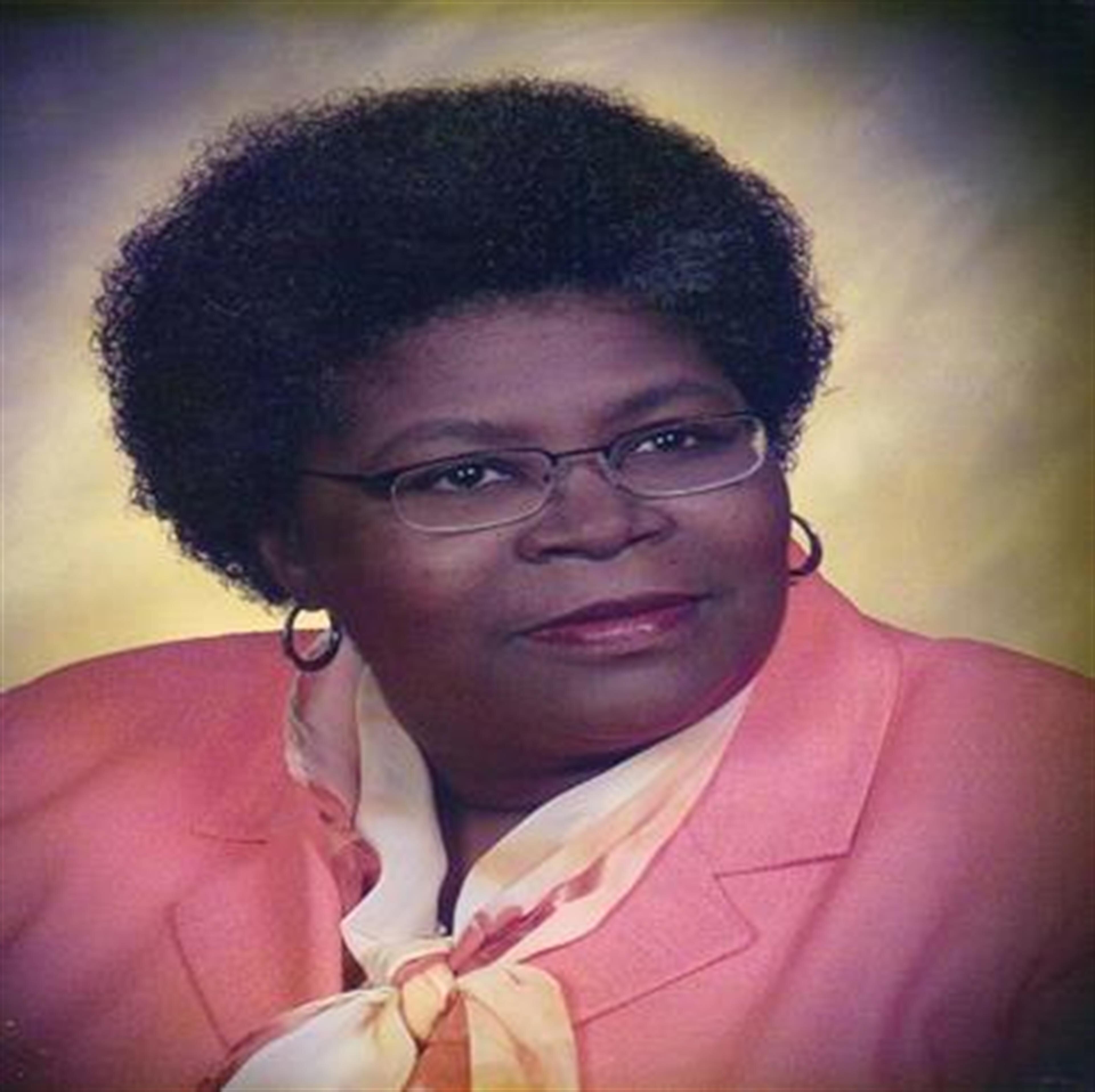 Vernetta Maxine McMillan