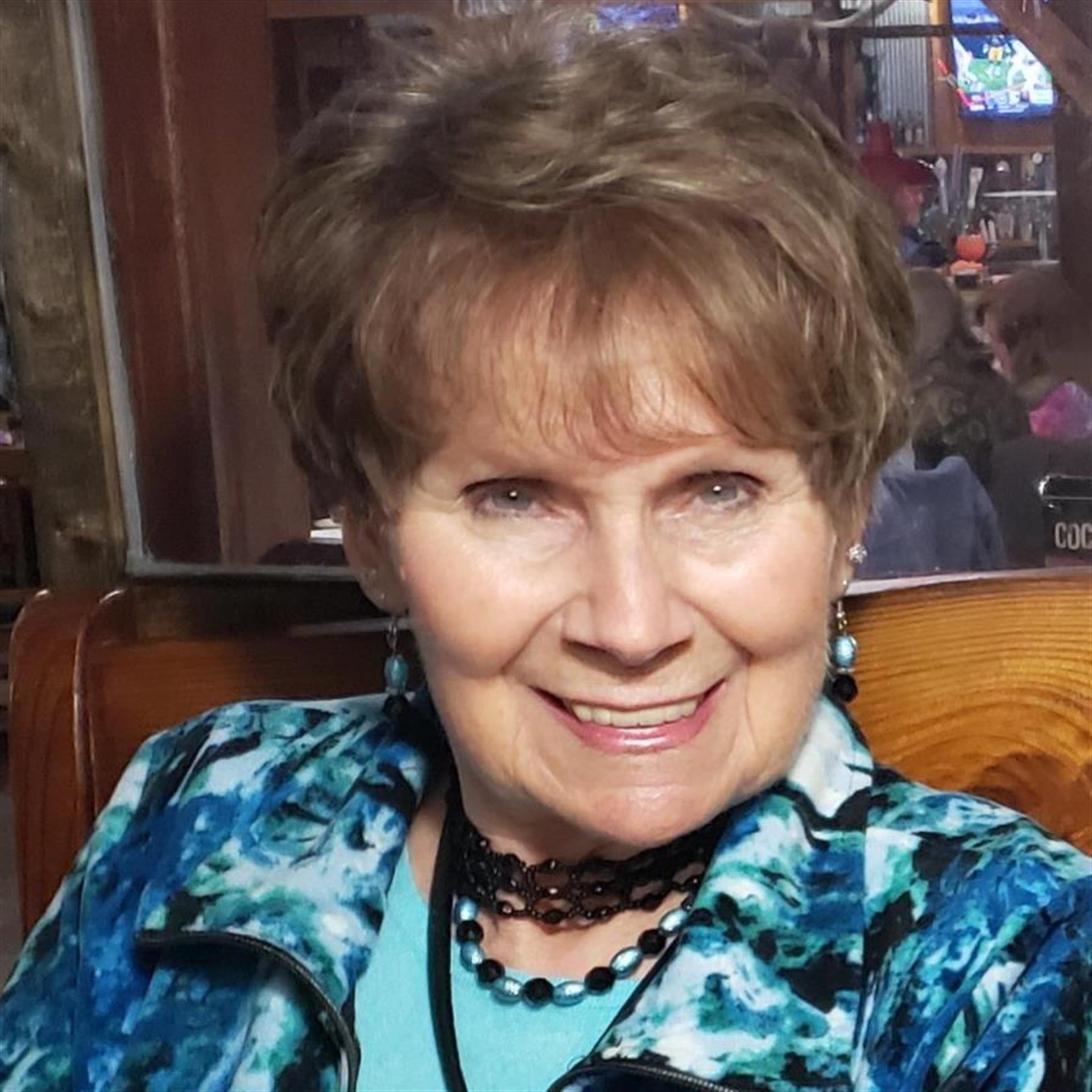 Mrs. Linda Green