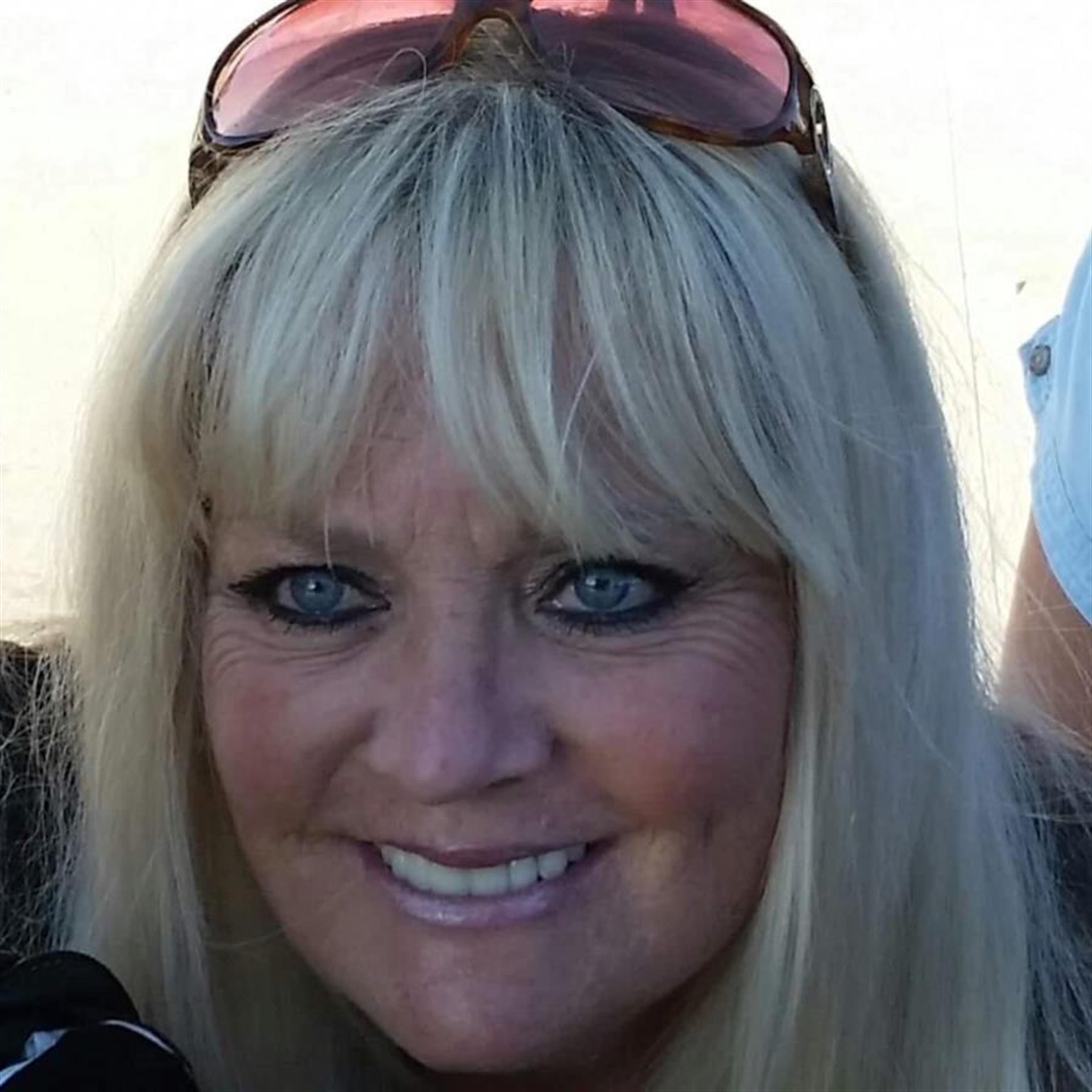 Karen Lee Parkinson's obituary picture