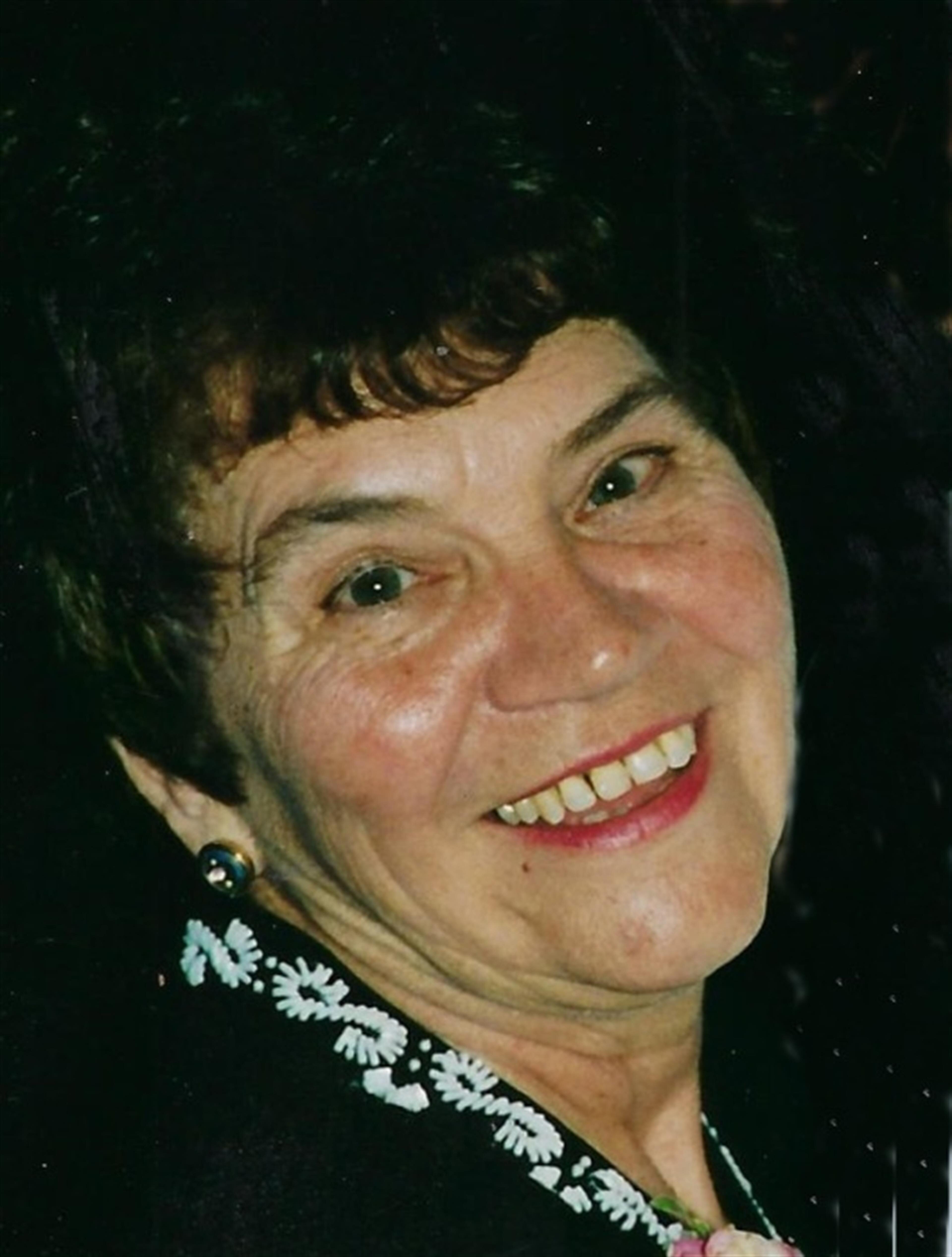 Eva Lusher