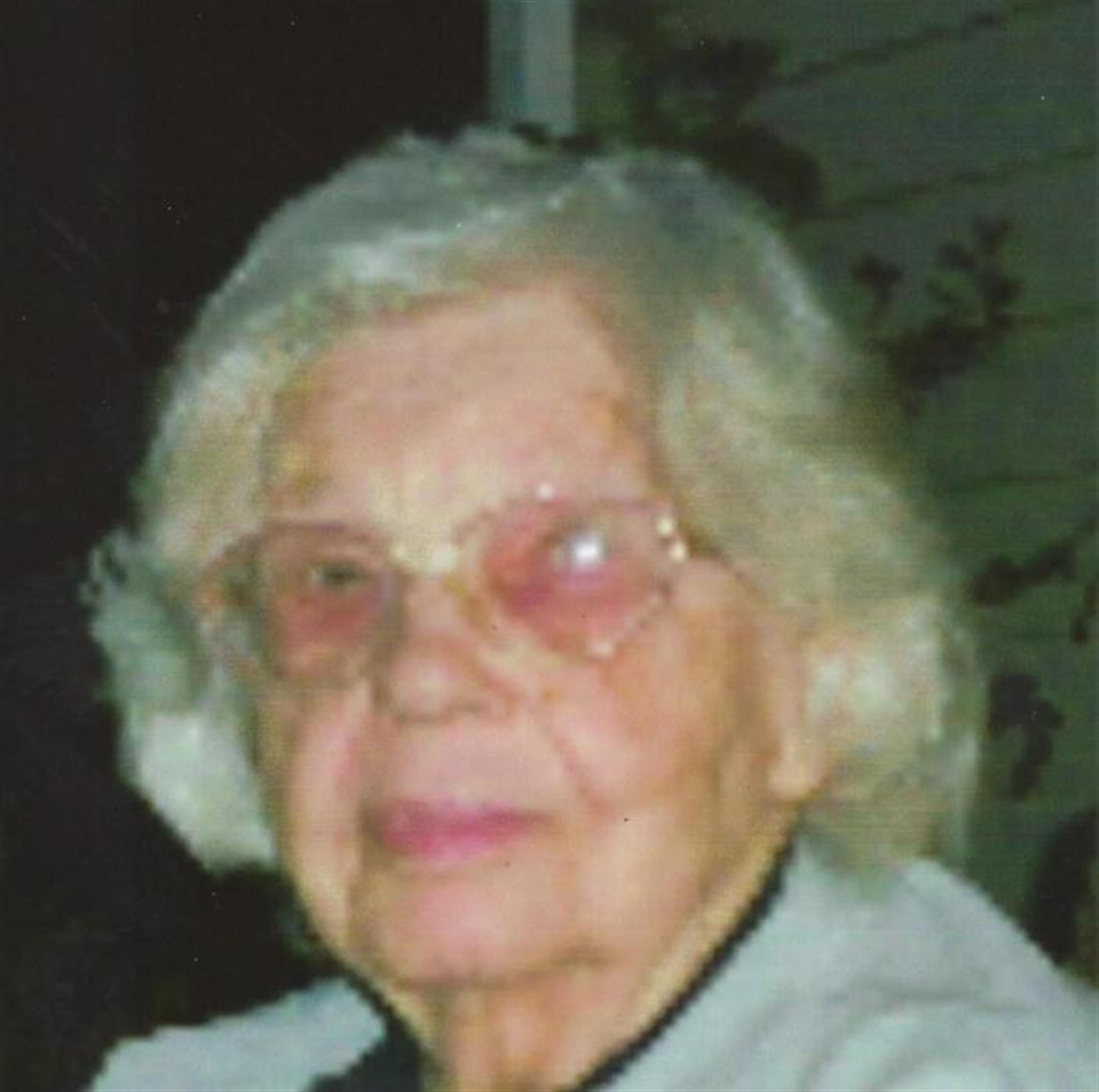 Elsie Lester