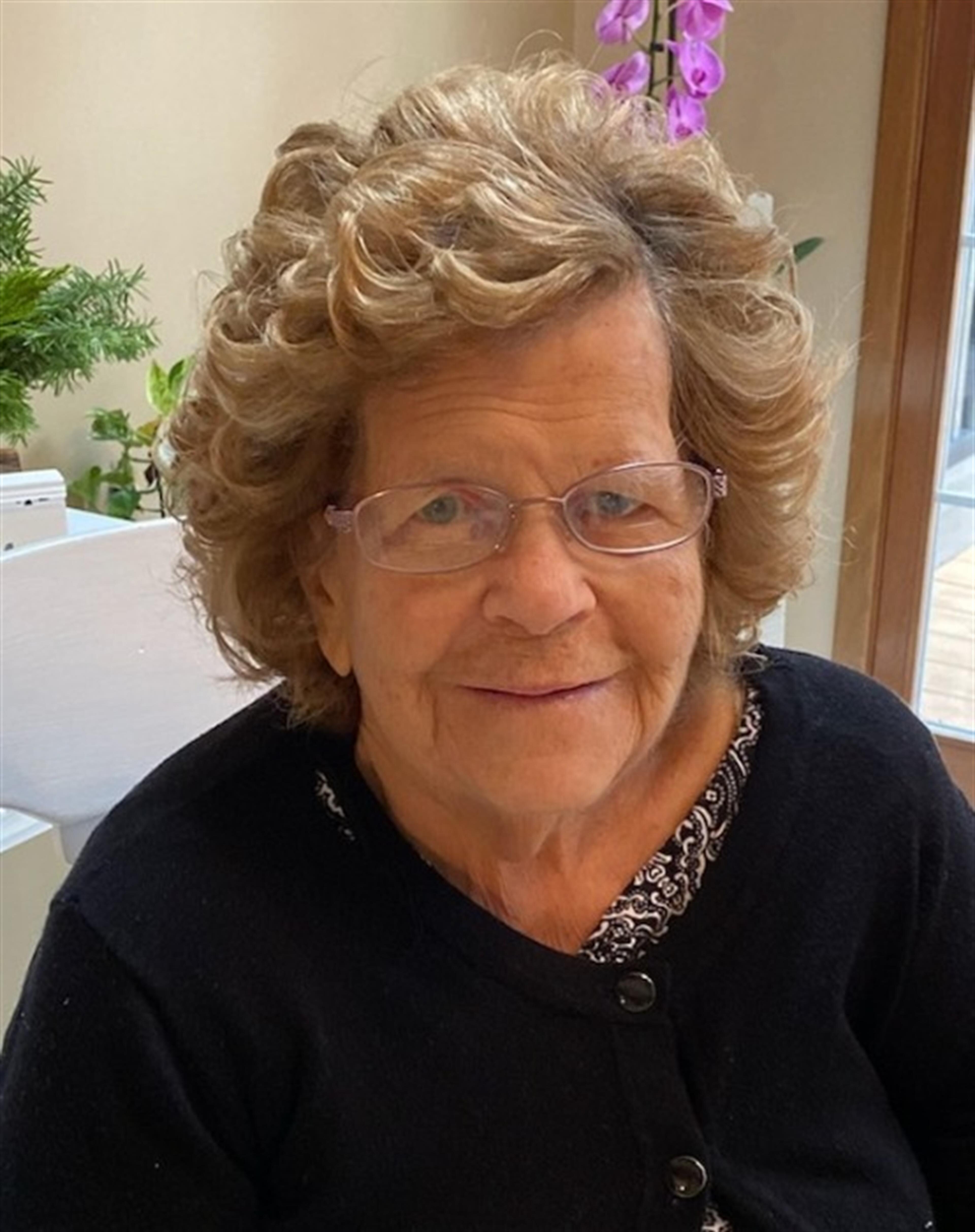 Mary E. Knotts