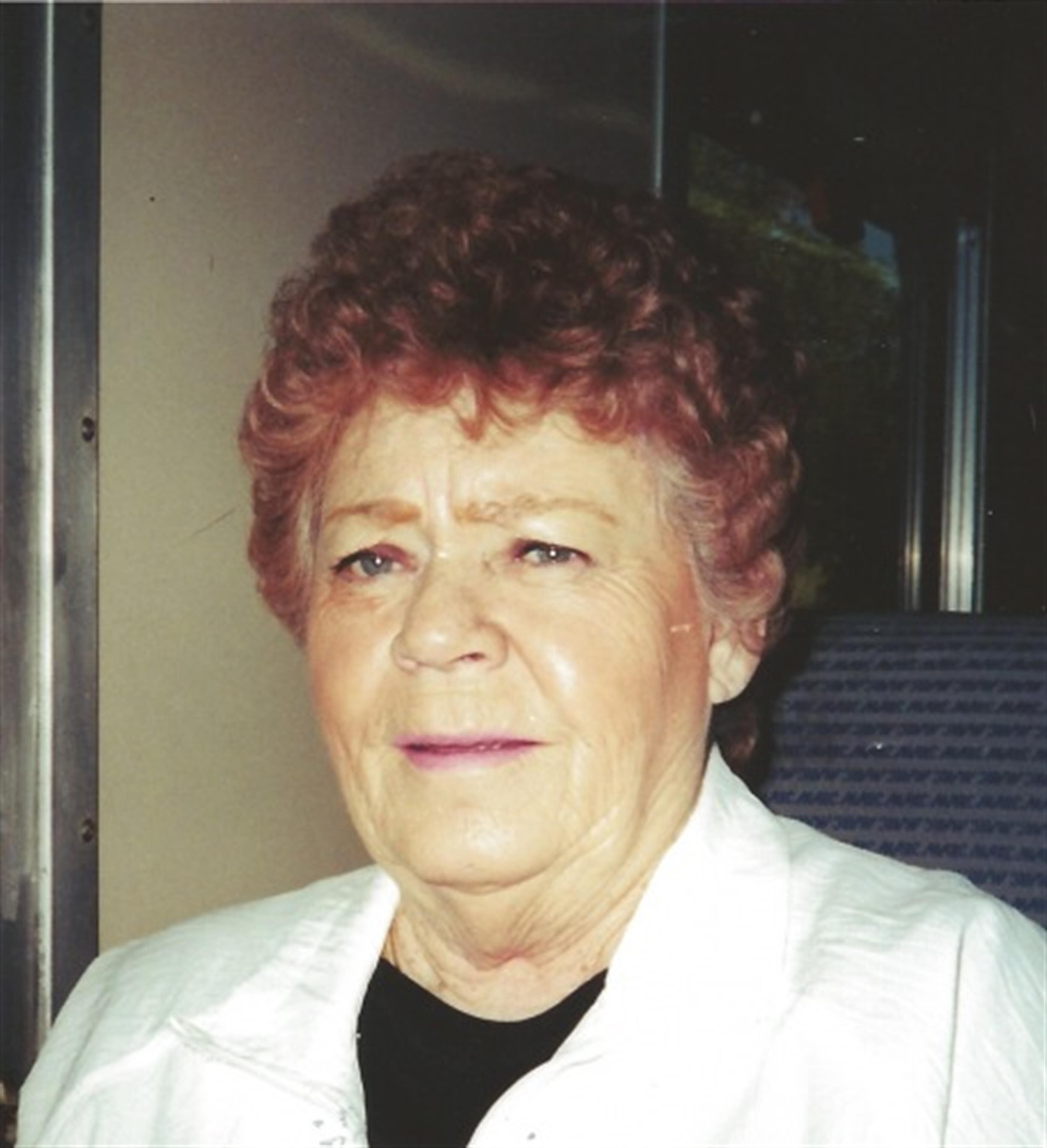 Evelyn Hanks