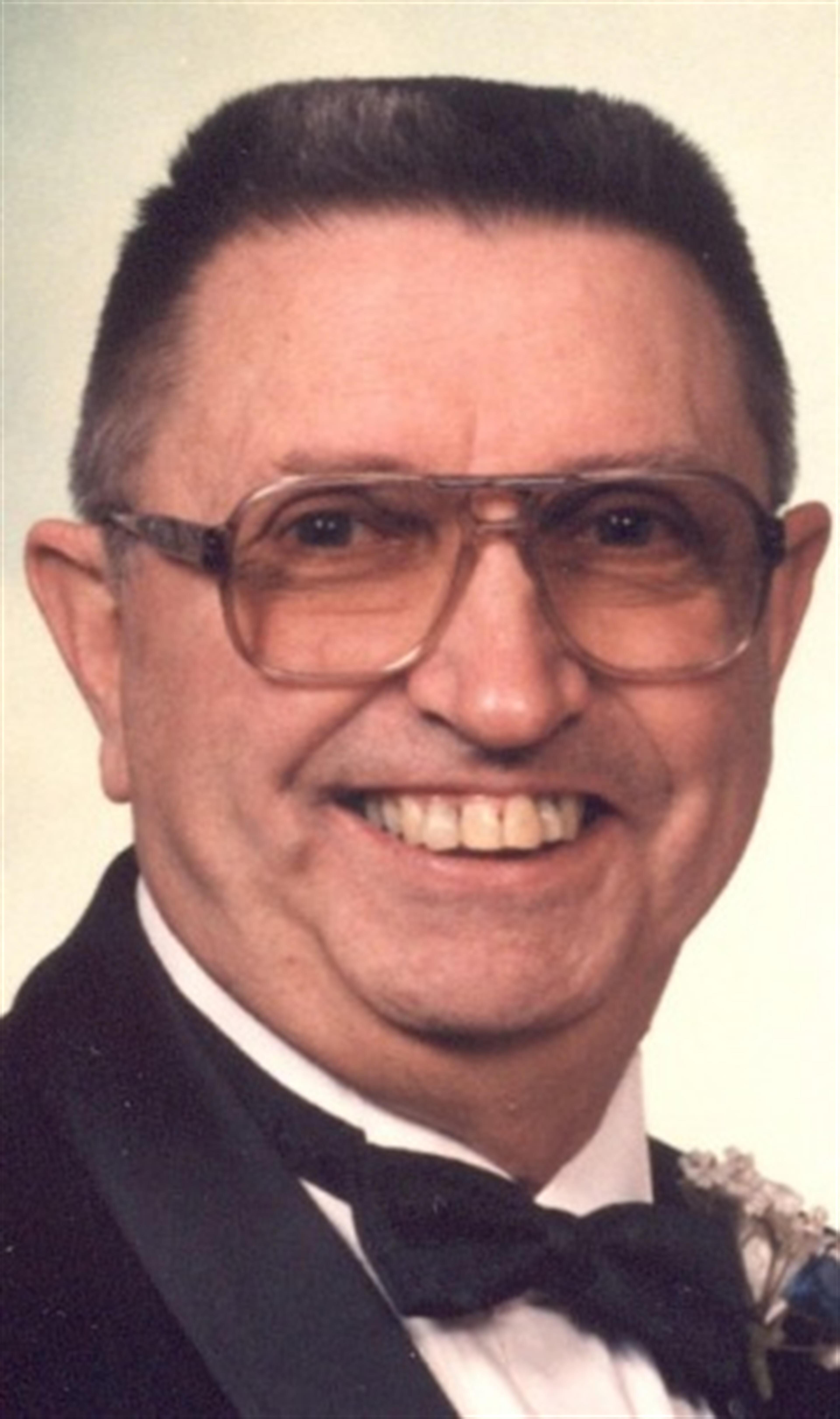 Nicholas Mackle