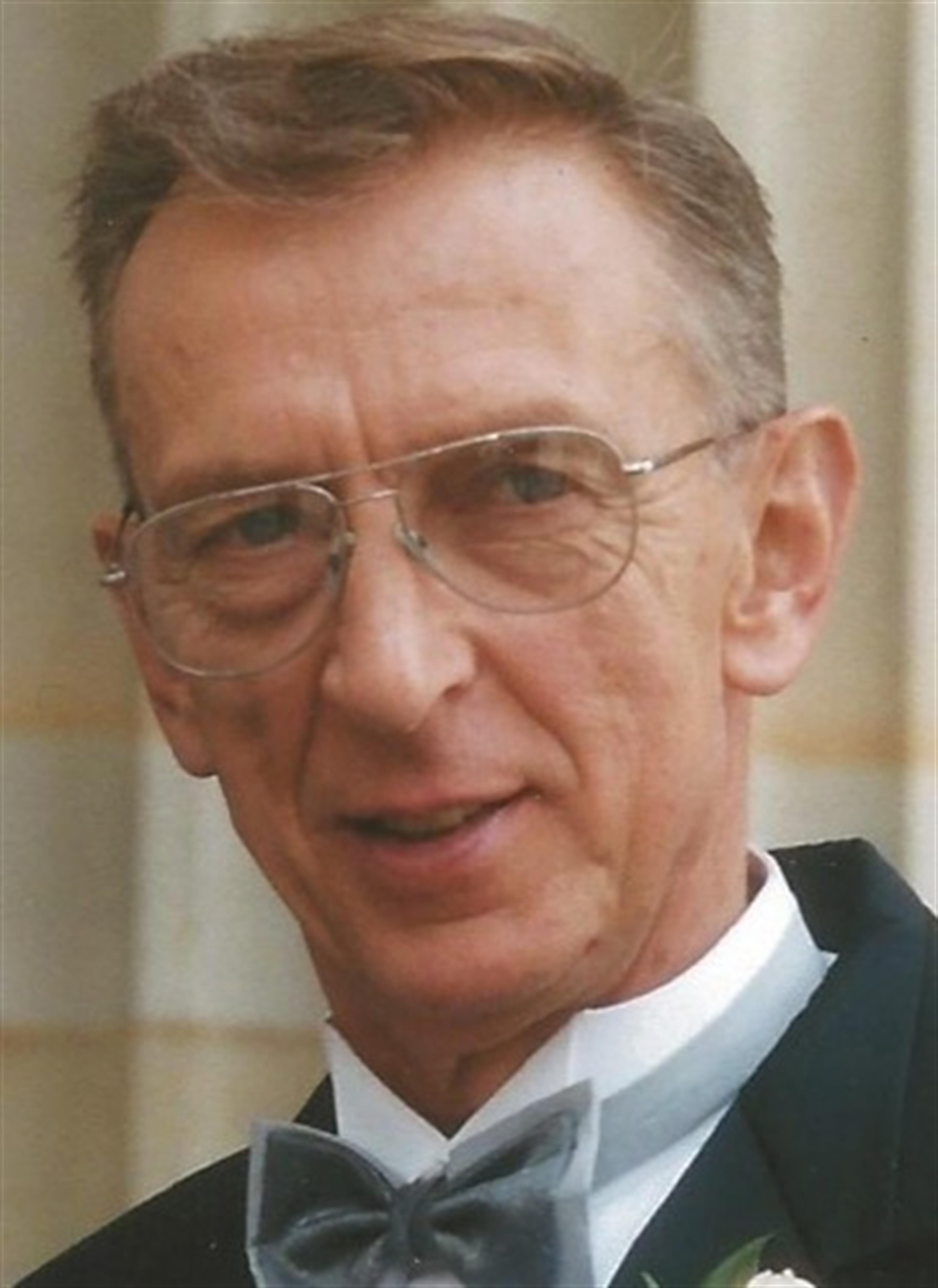 Walter R. Chenchik