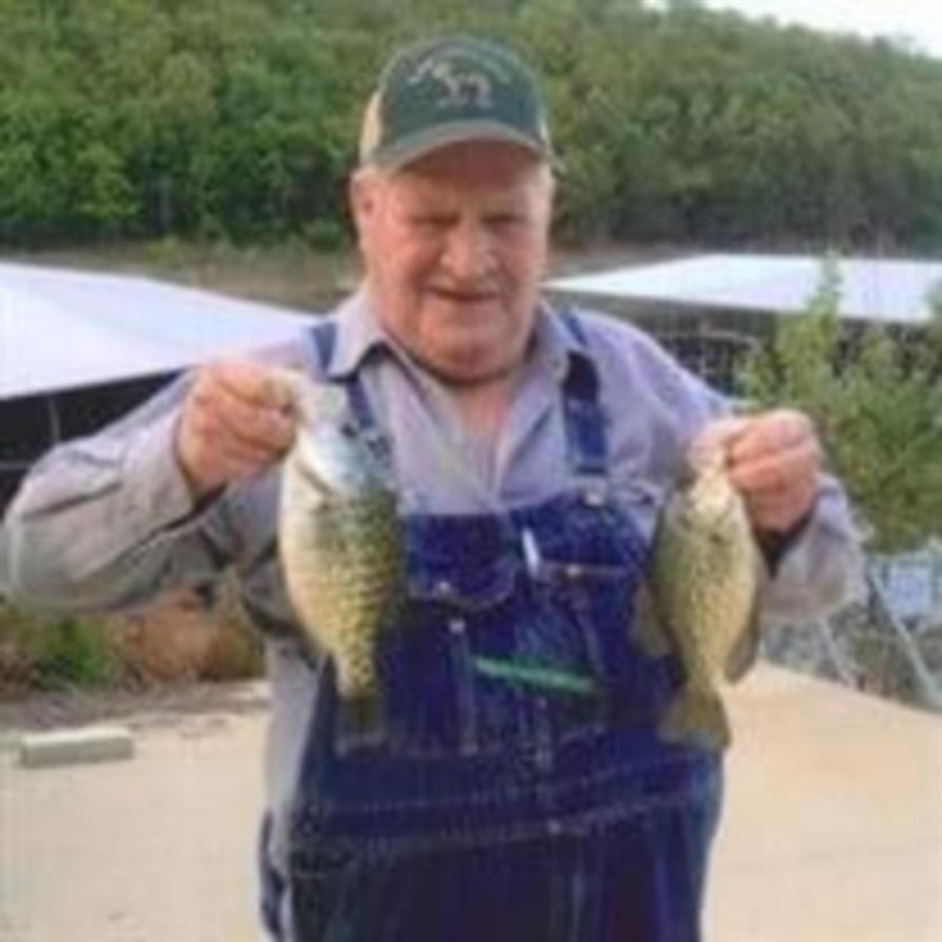 Robert "Bob" Lee Pierce (Buffalo)