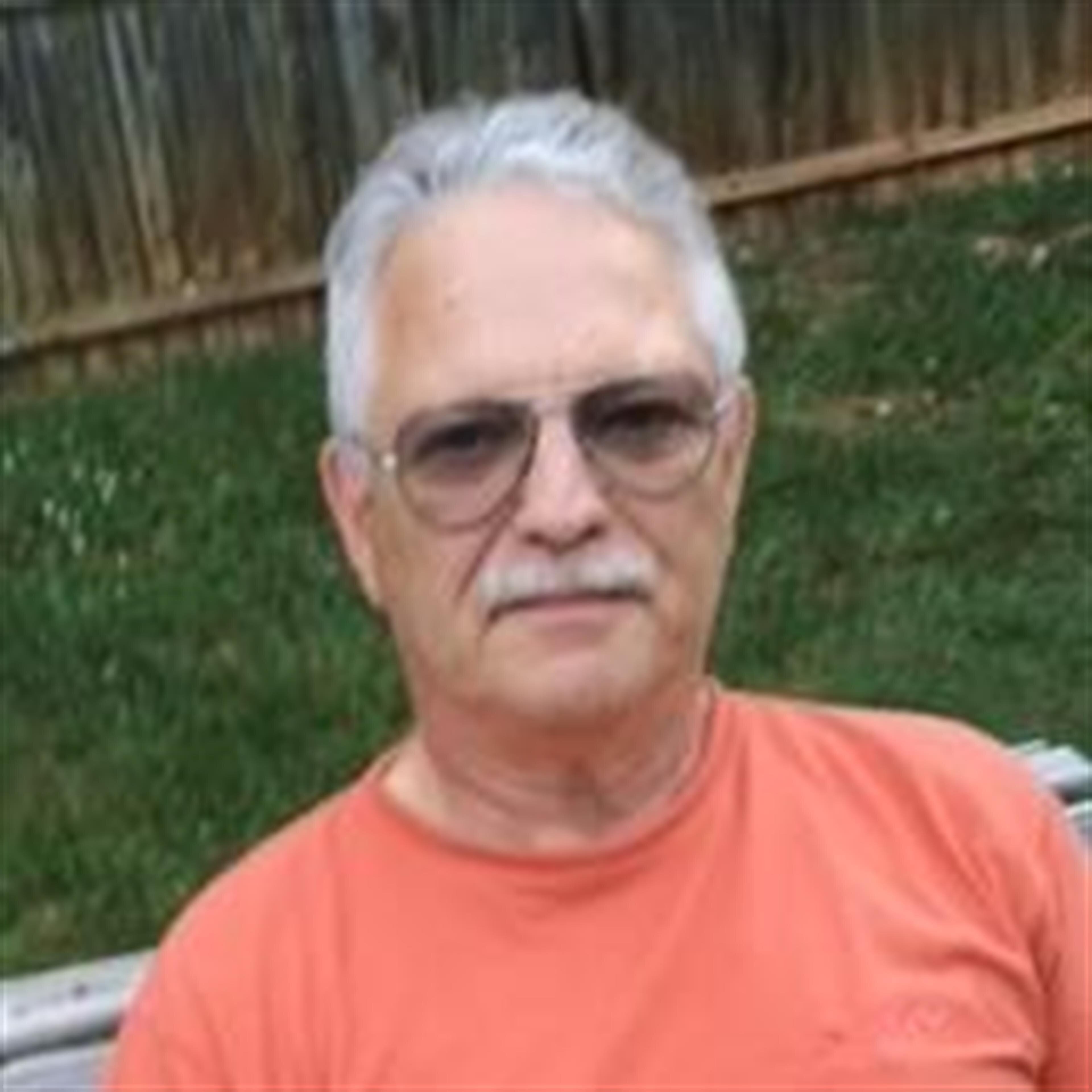 Keith Everett Davis