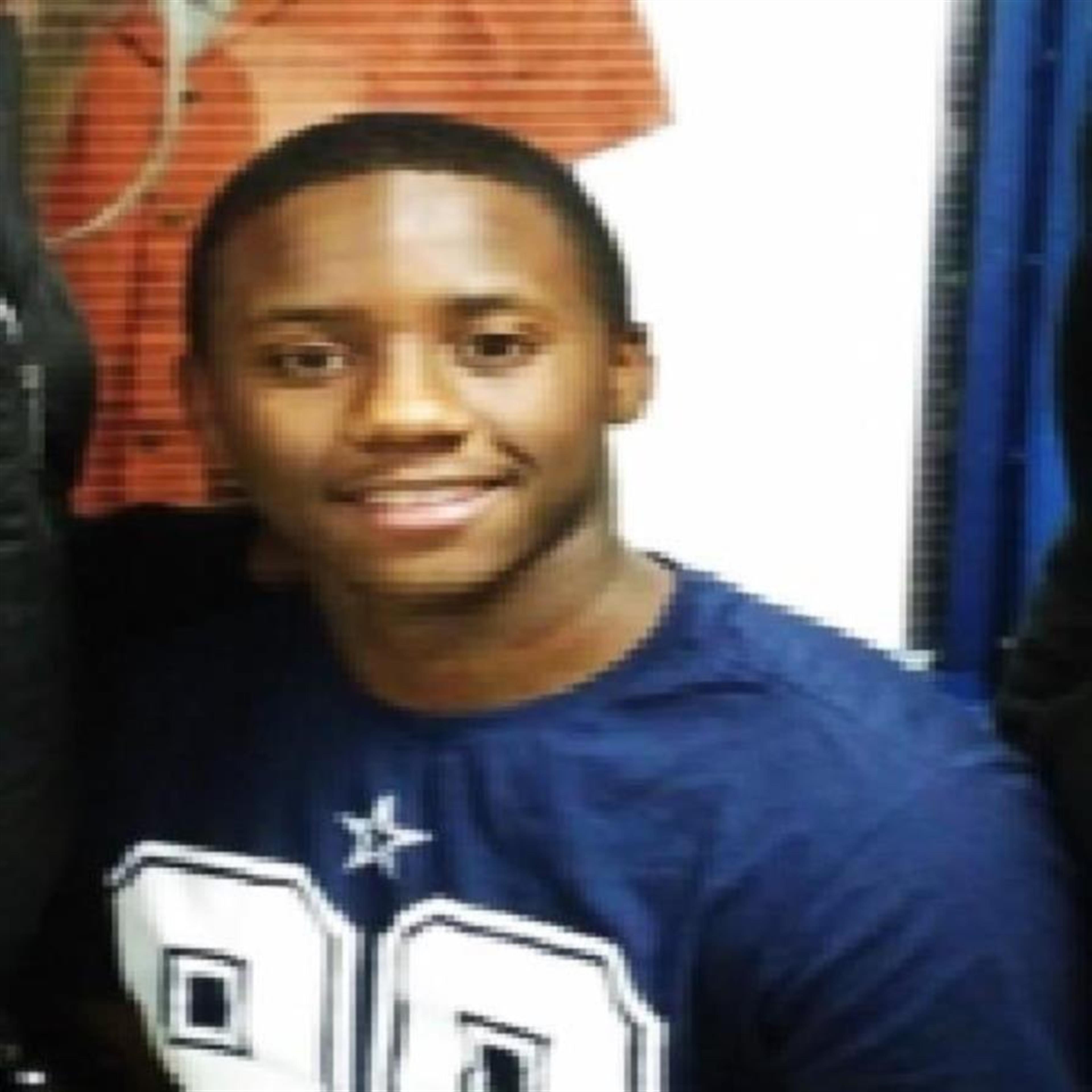 Detroit Tariq Benton