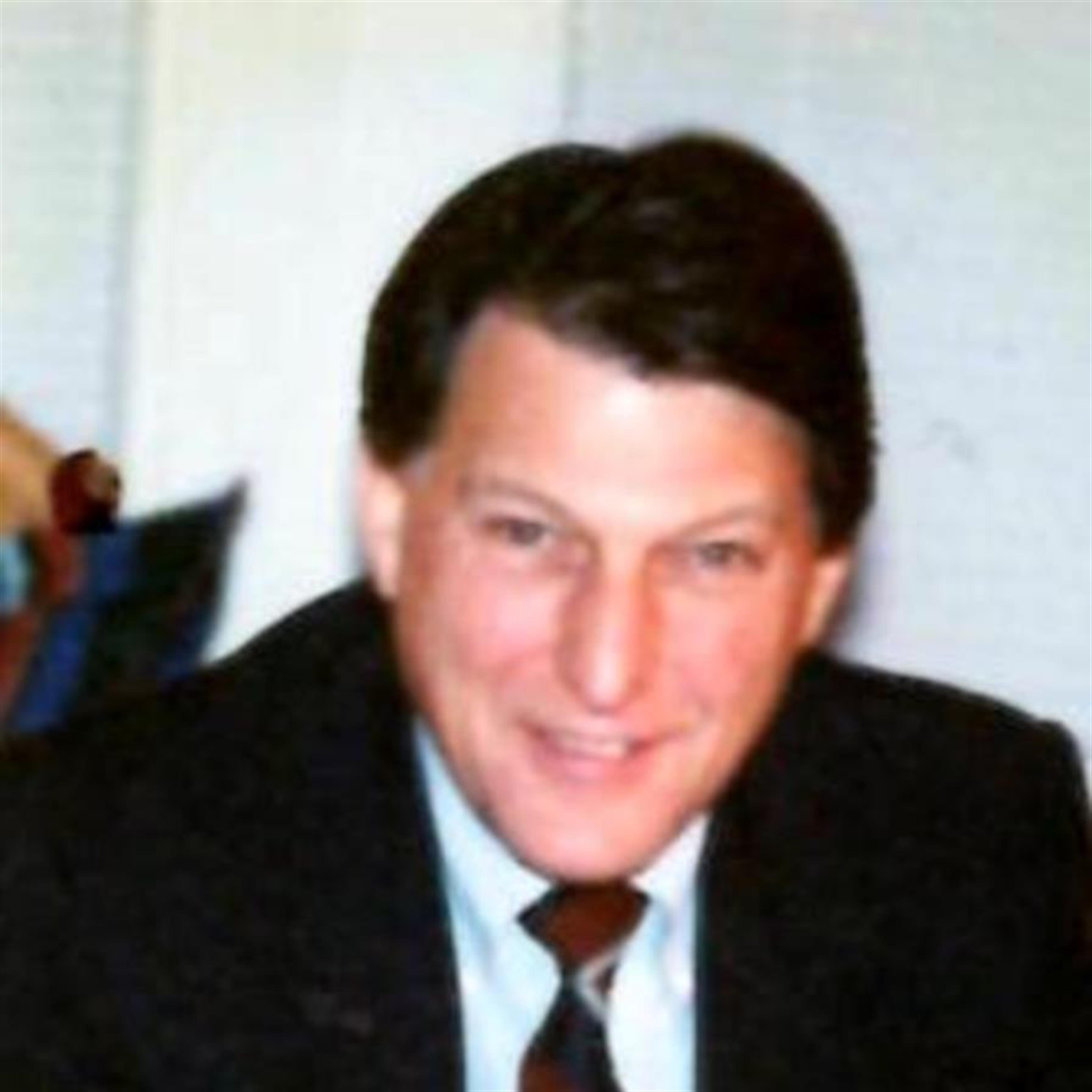 Mr. Kenneth William Dade's obituary picture