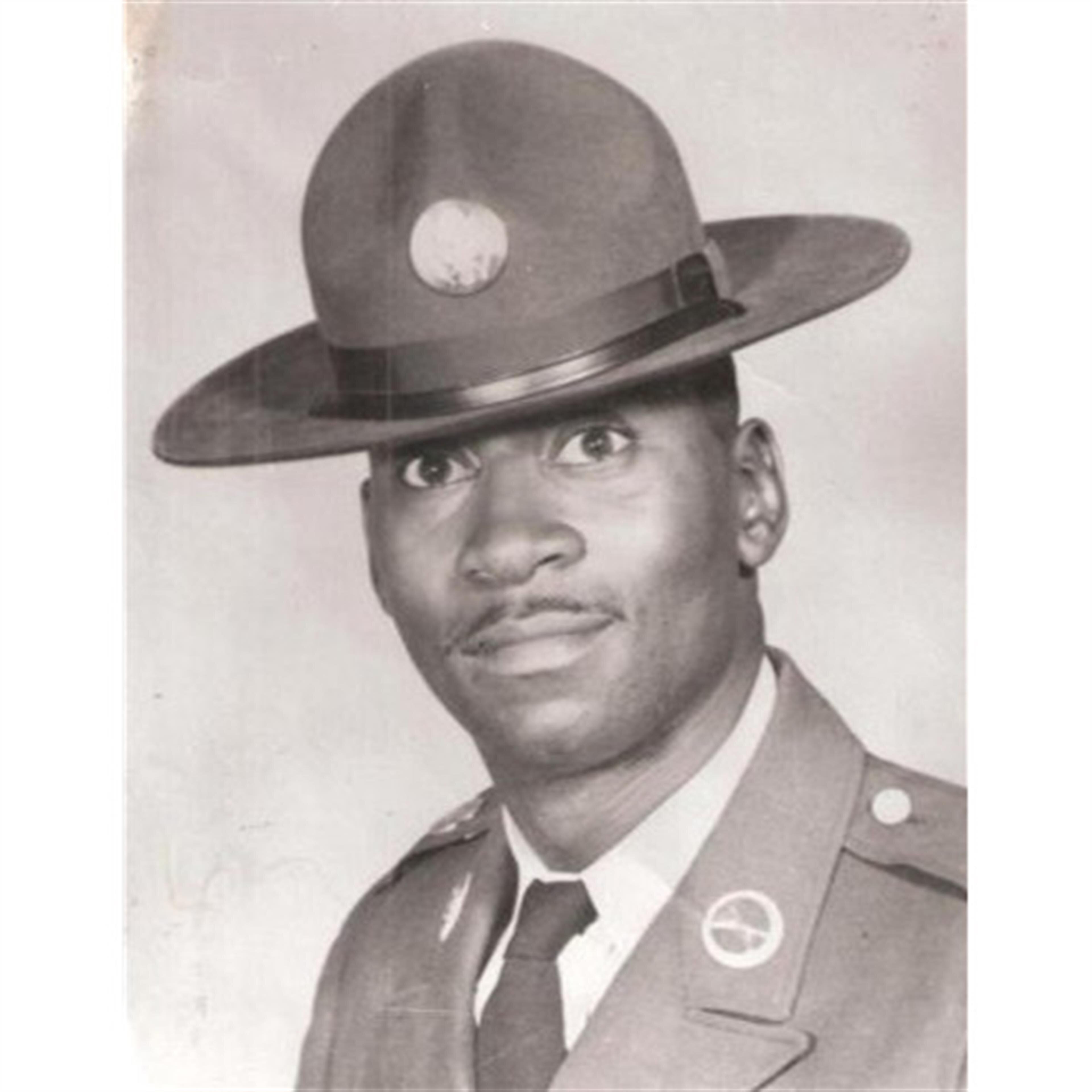 CHARLES COLLINS JR.