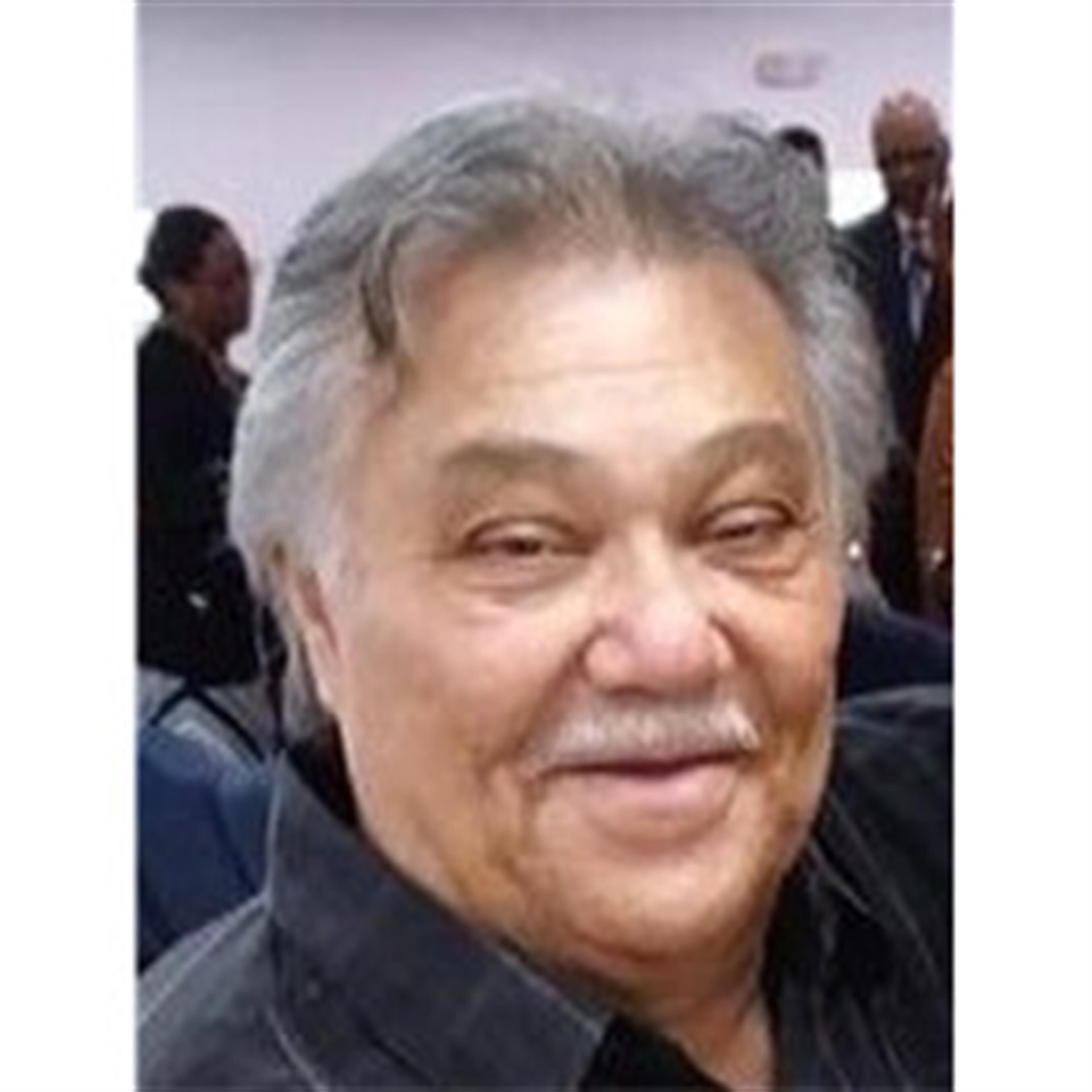 Victor M Agosto Rios