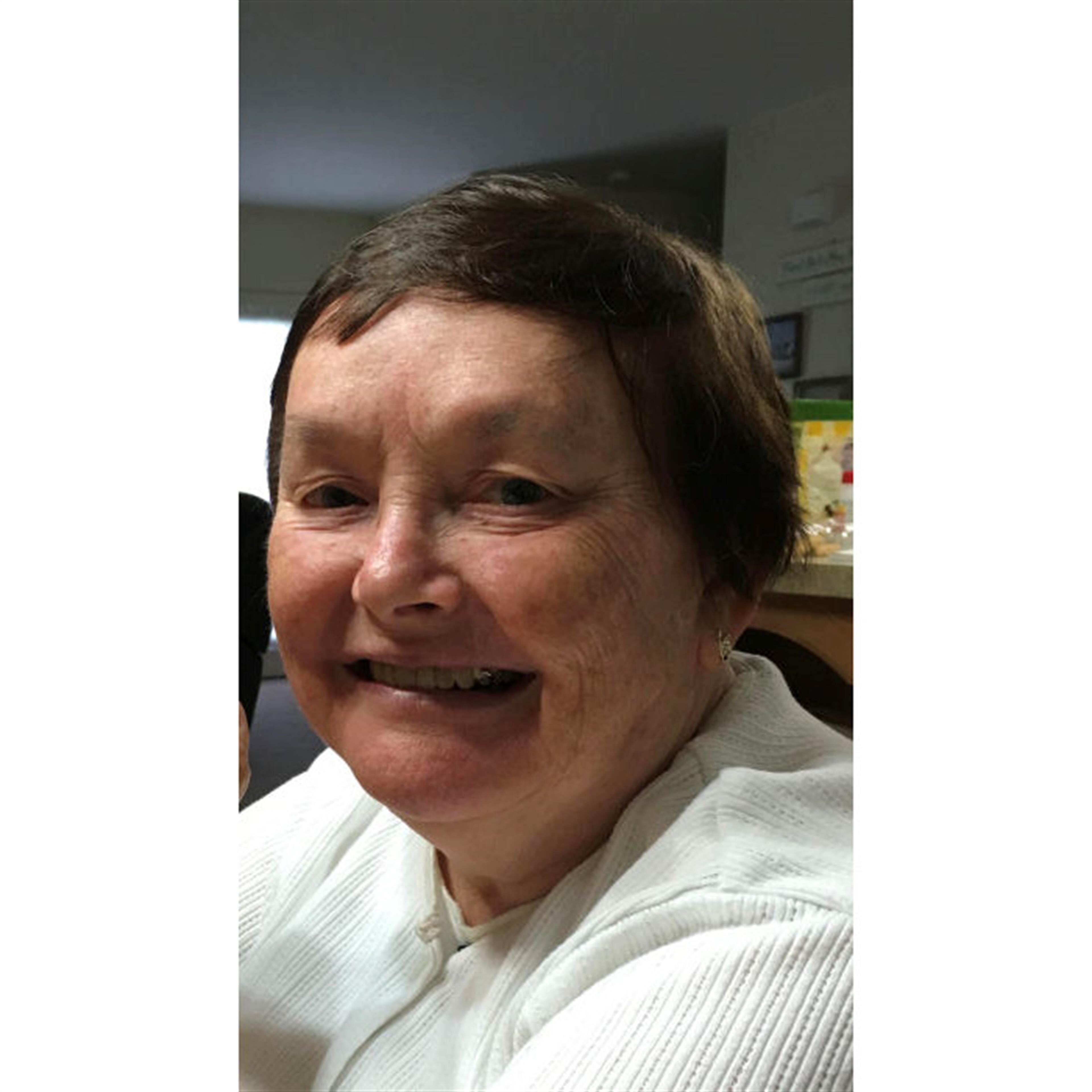 Sandra Lee Graves
