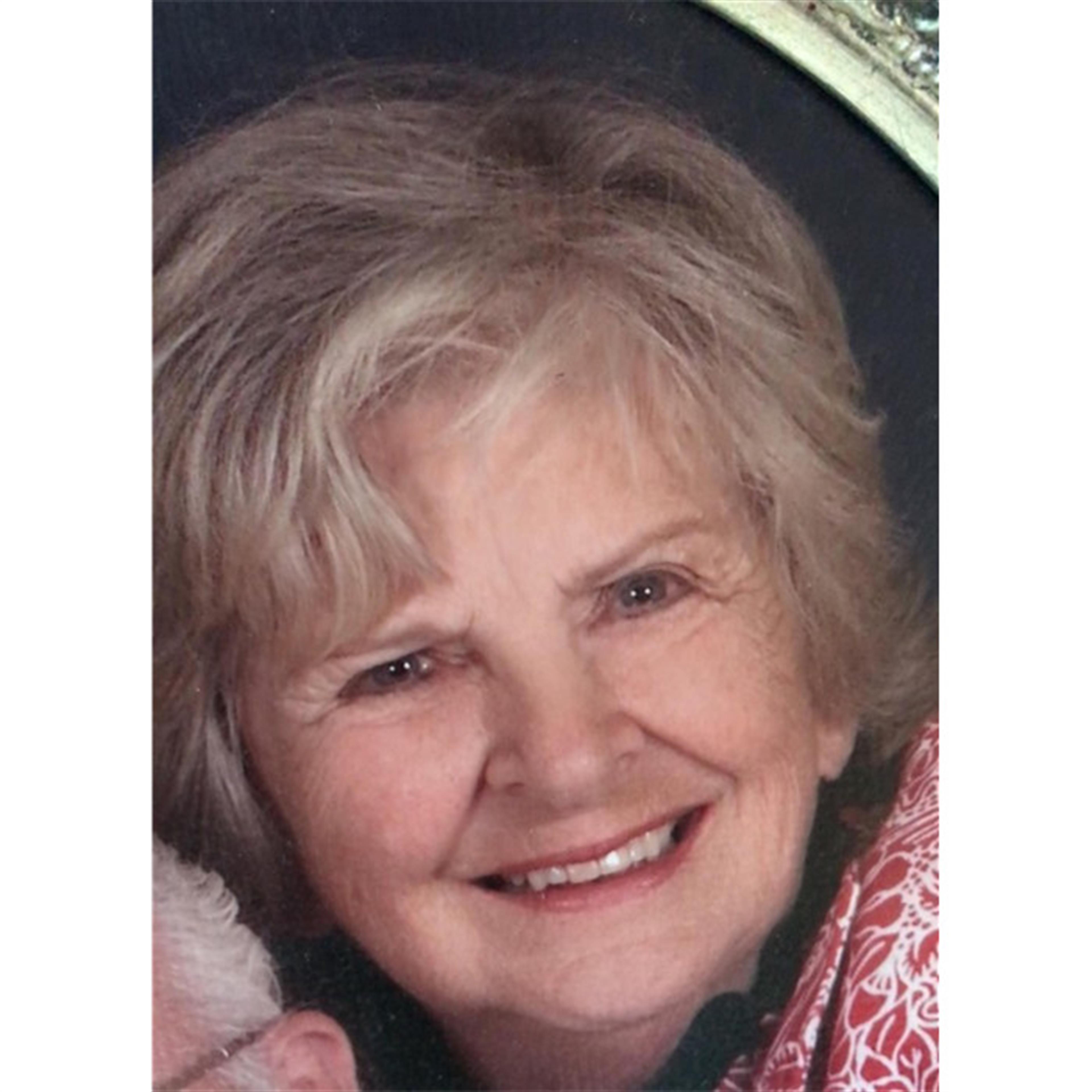 Aud Sternly's obituary picture