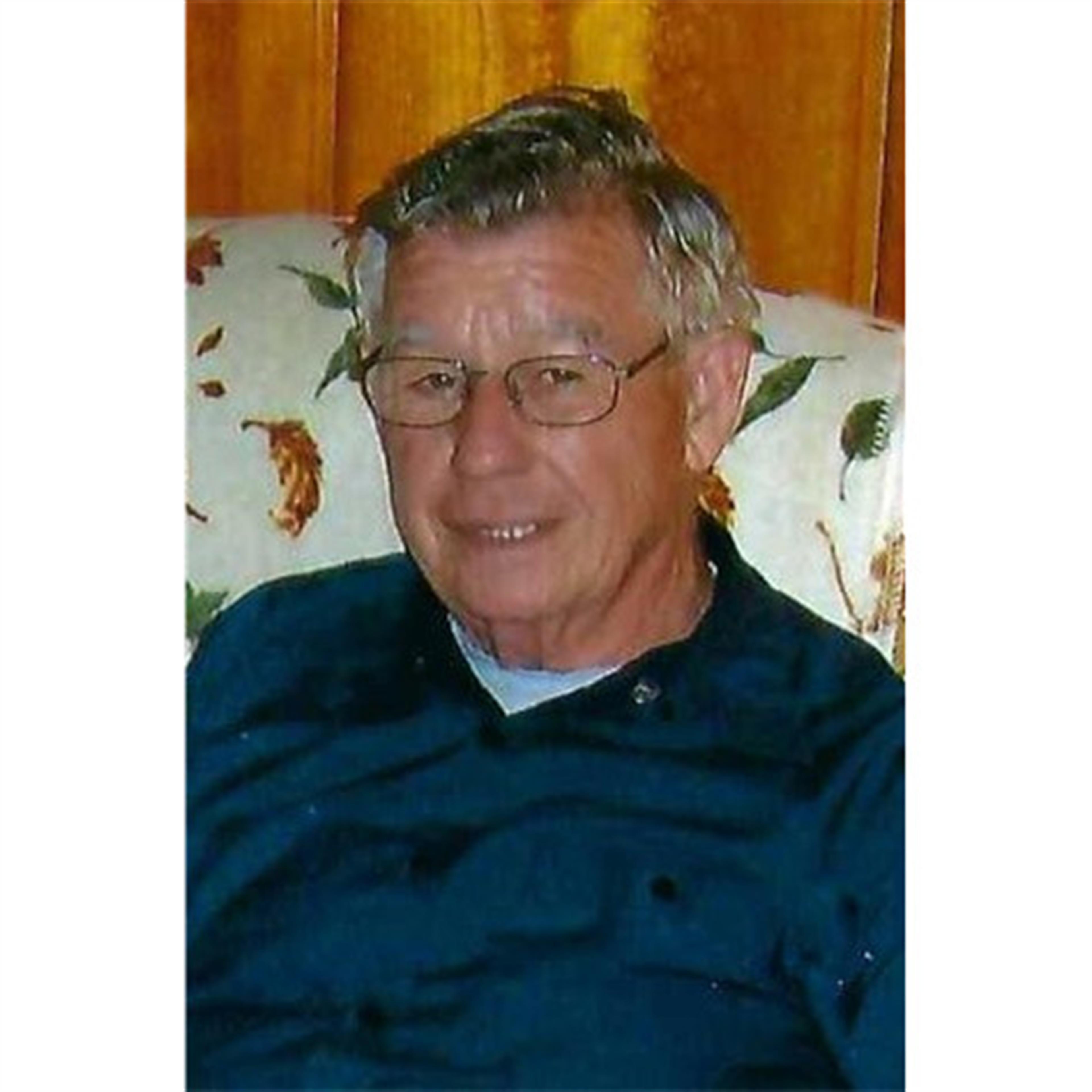 Richard S. Veasey's obituary picture