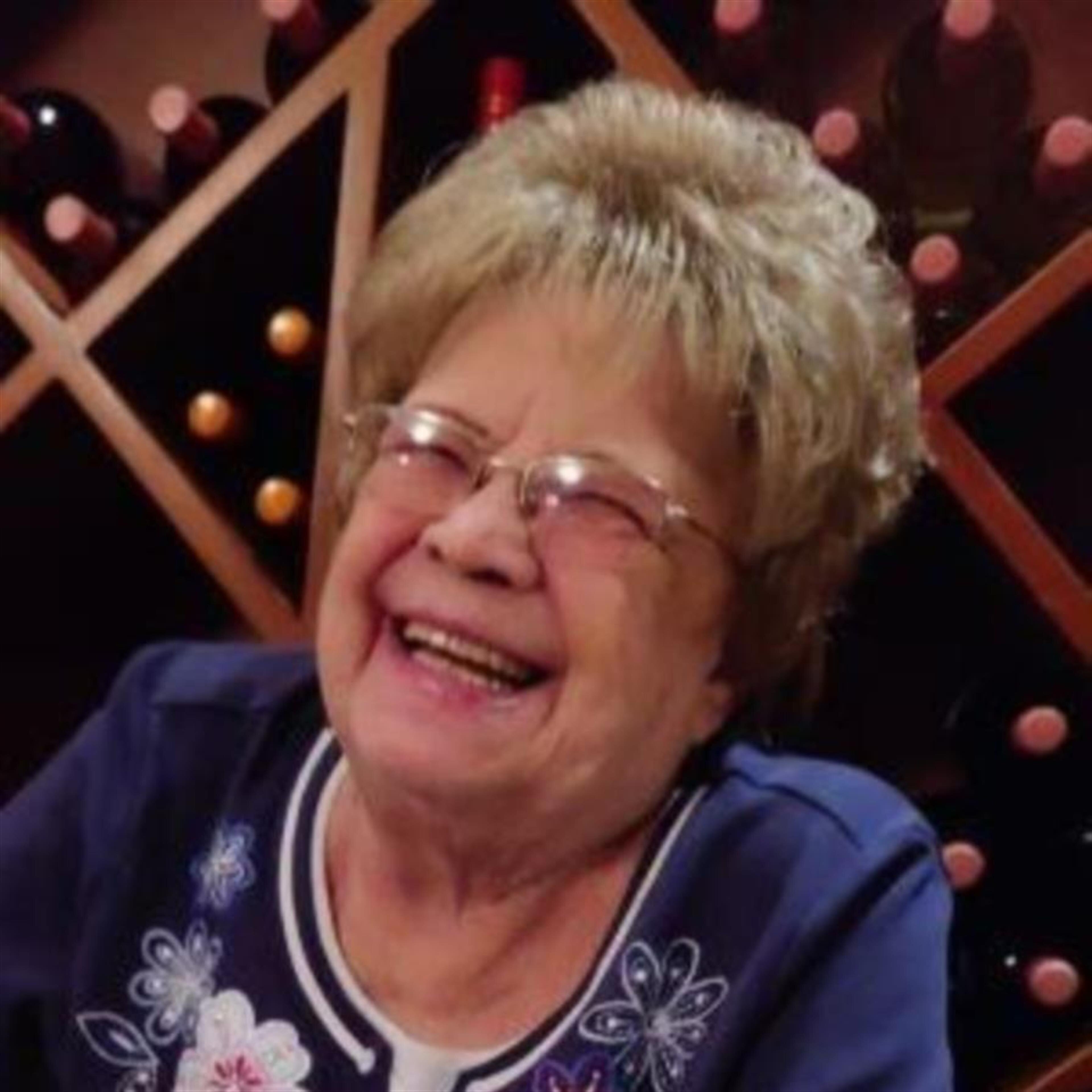 Carolyn Ruth Keres