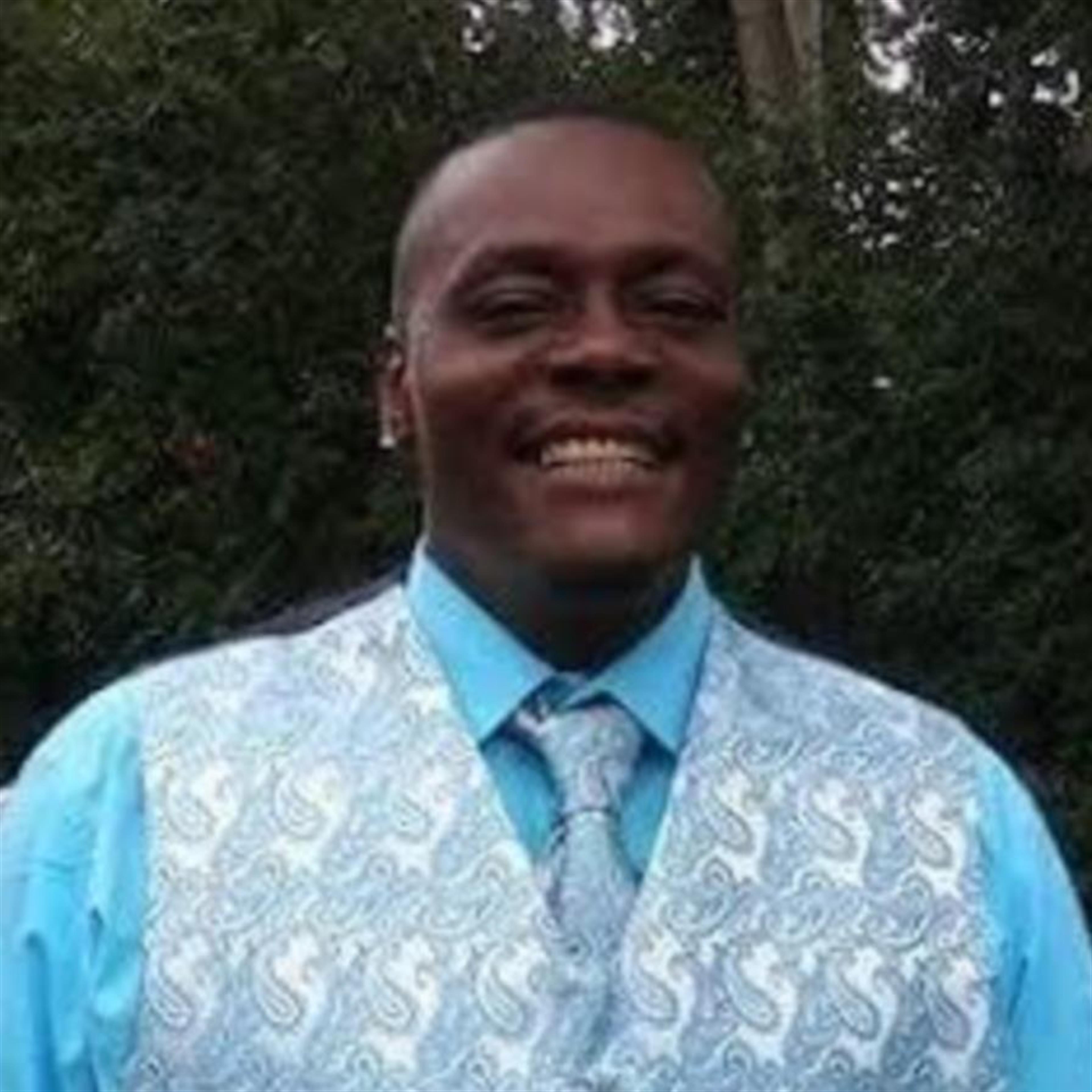 Mr. Leo Theandre Gibbs