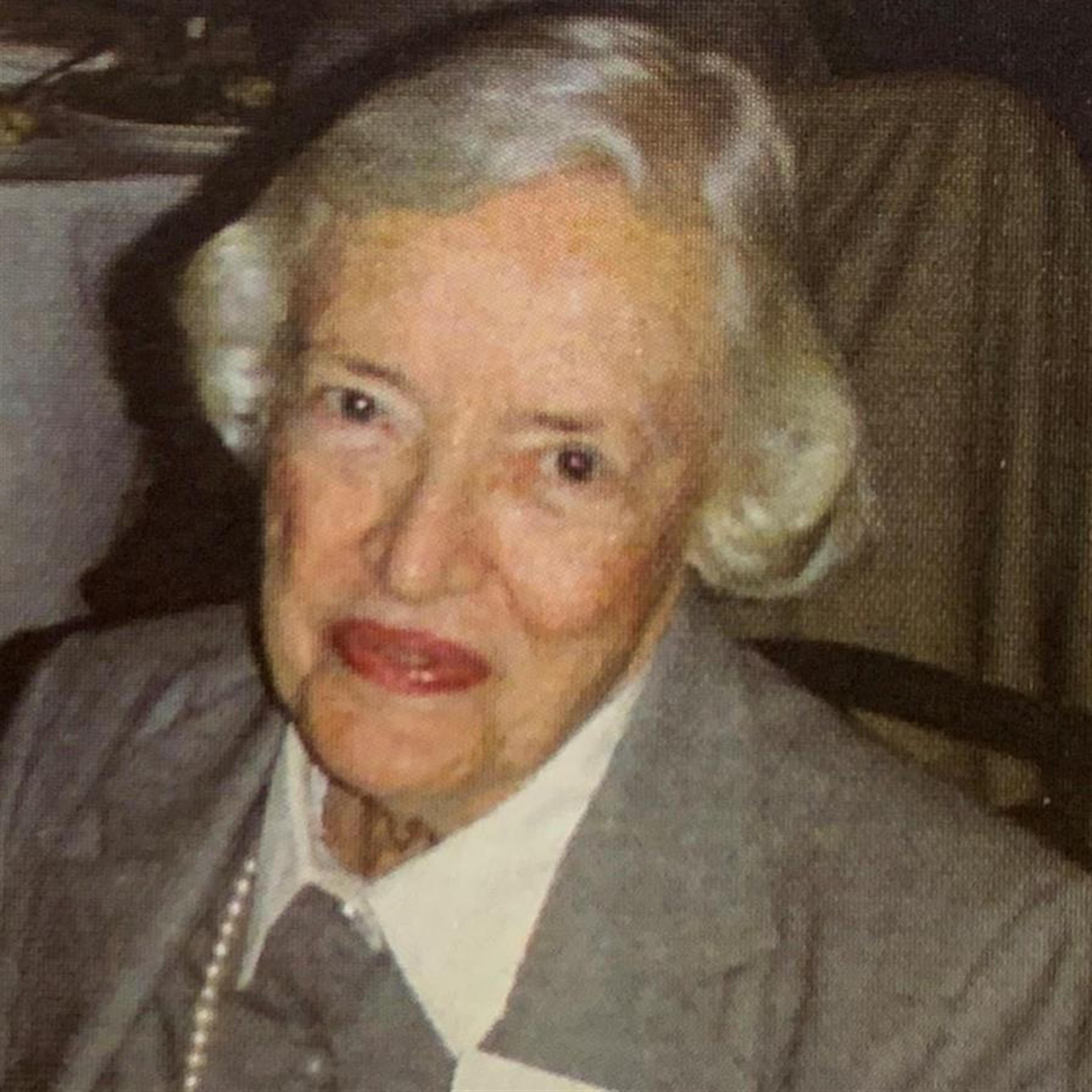 Ann DeWar Blecken