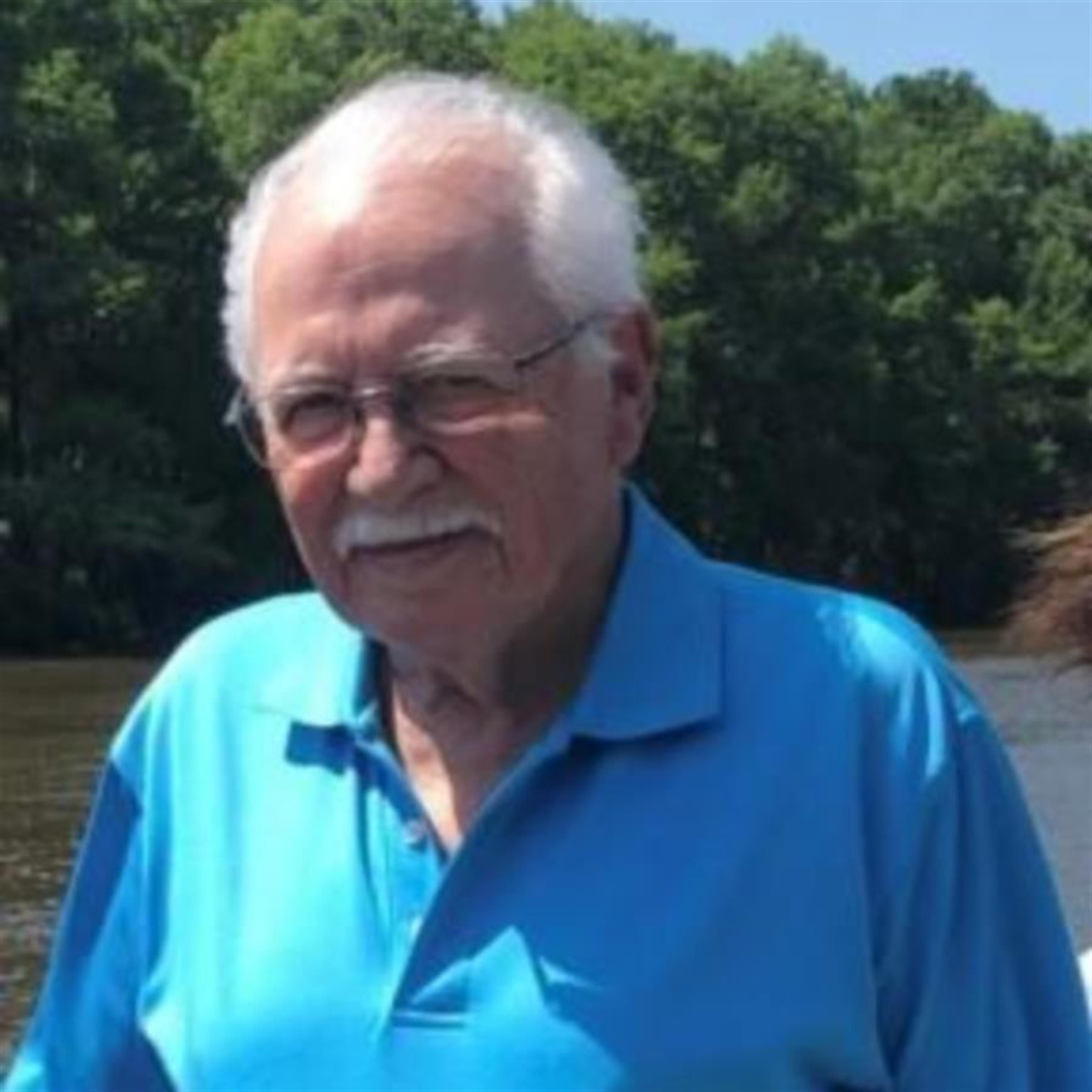 Allen Bronson Lovitt's obituary picture