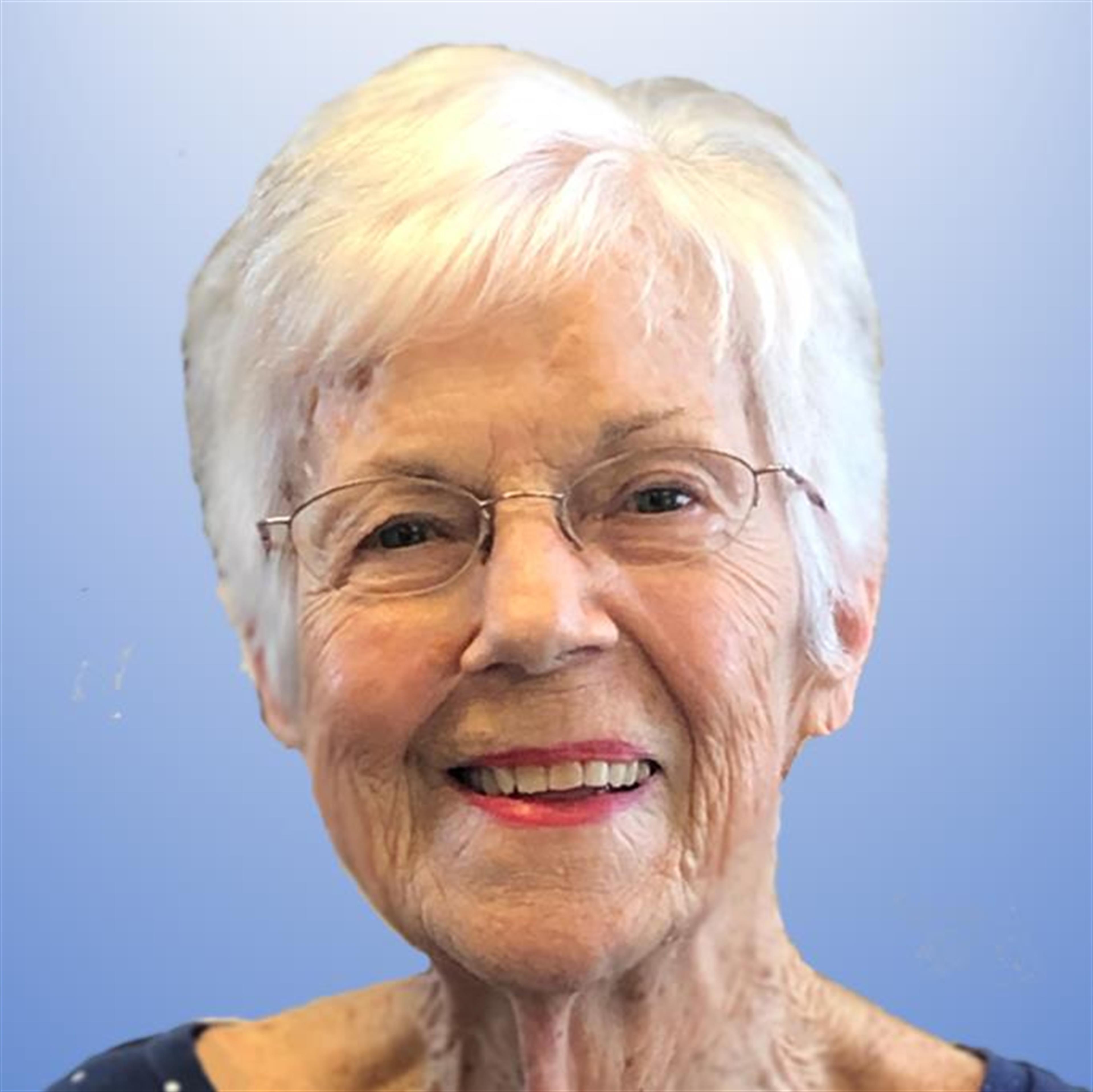 Evelyn "Evie" Whalen