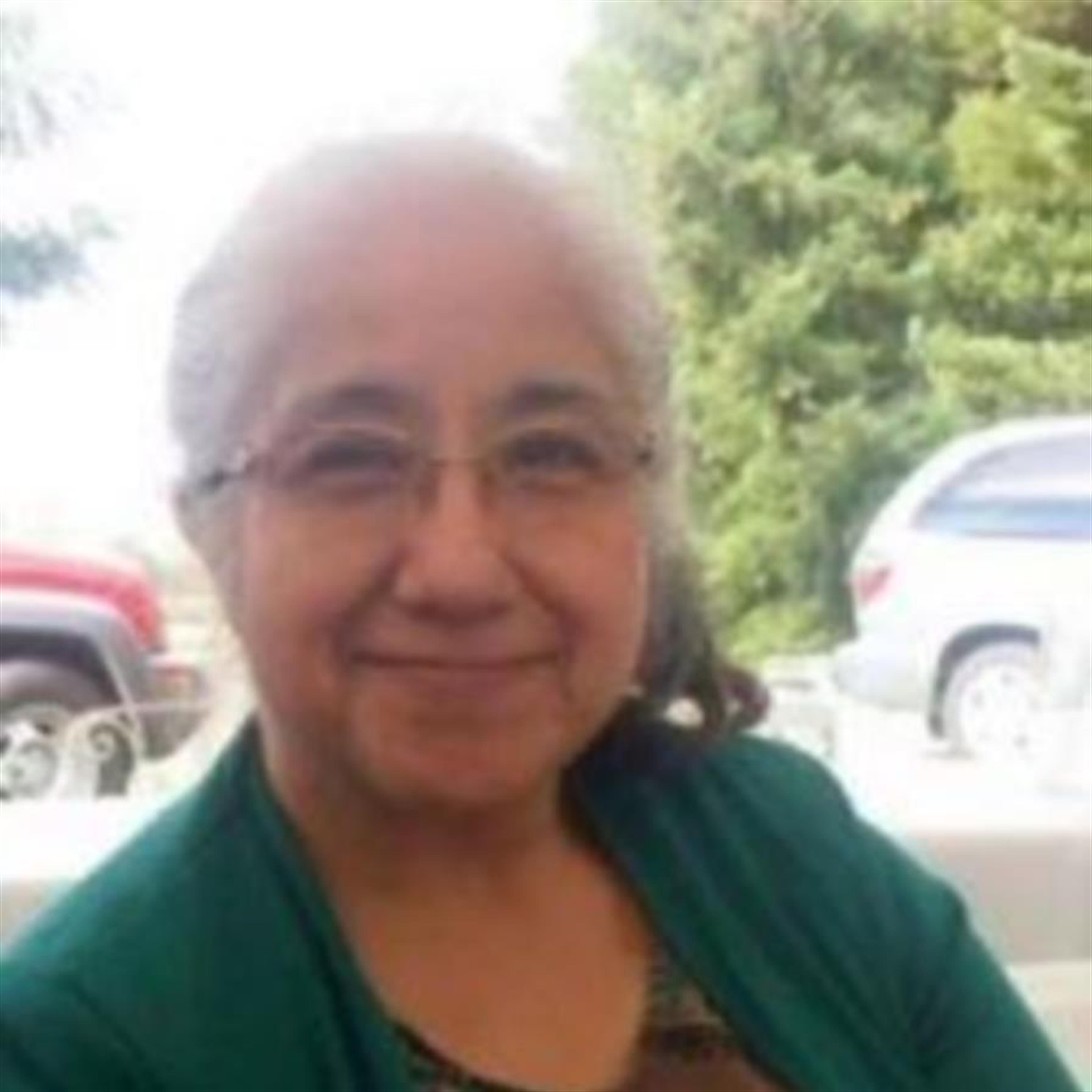 Helen Limas' obituary picture