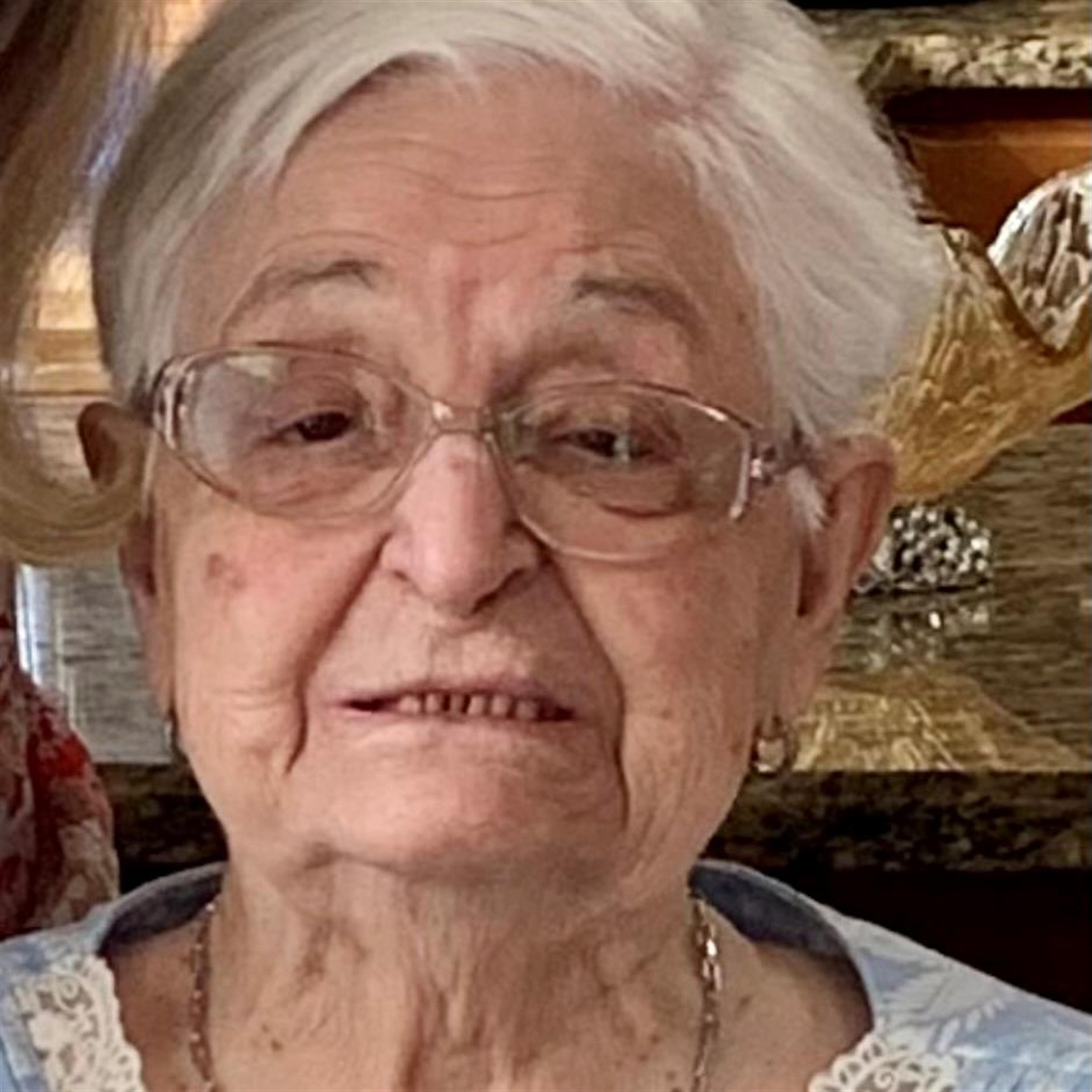 Teresita M Arana