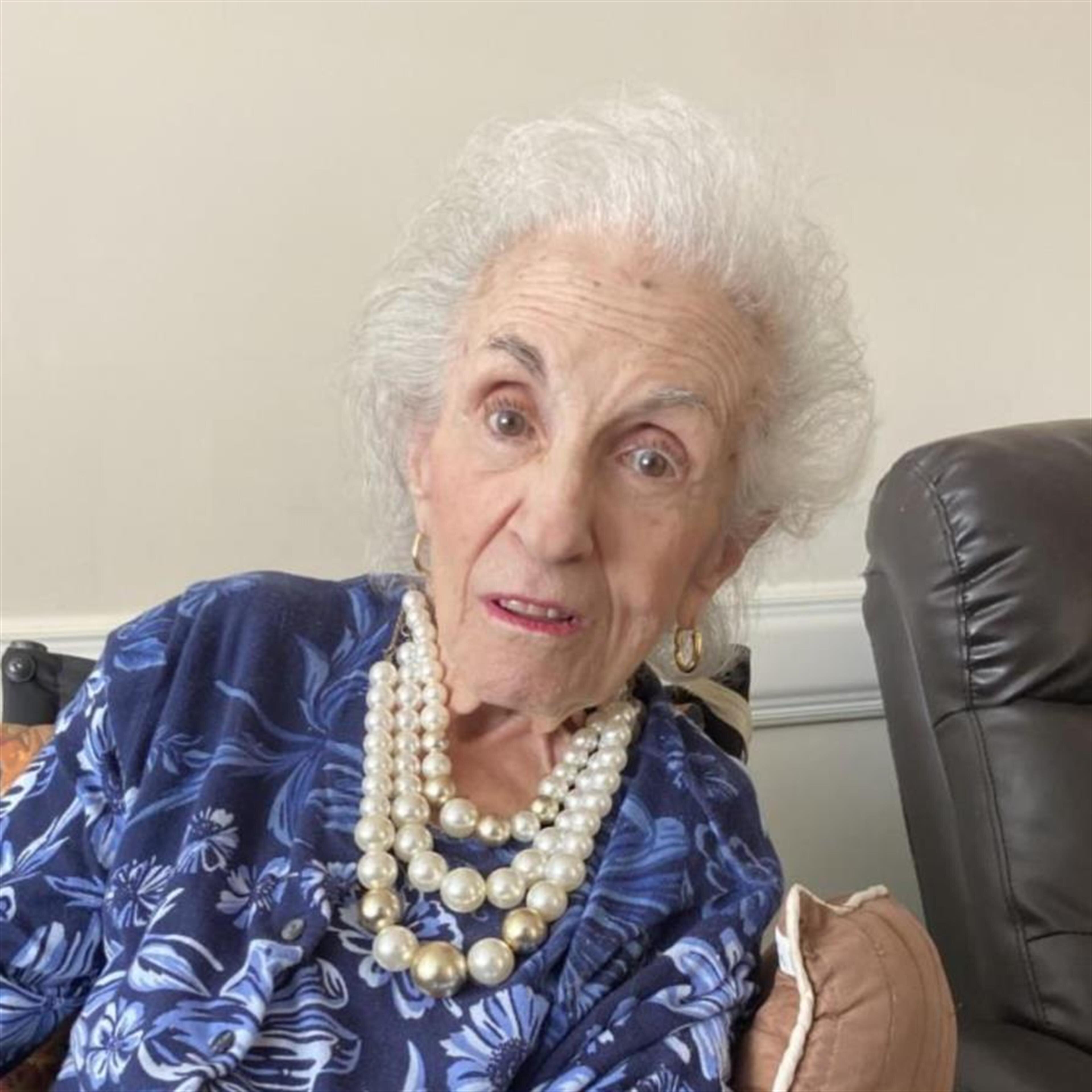 Dora Martin