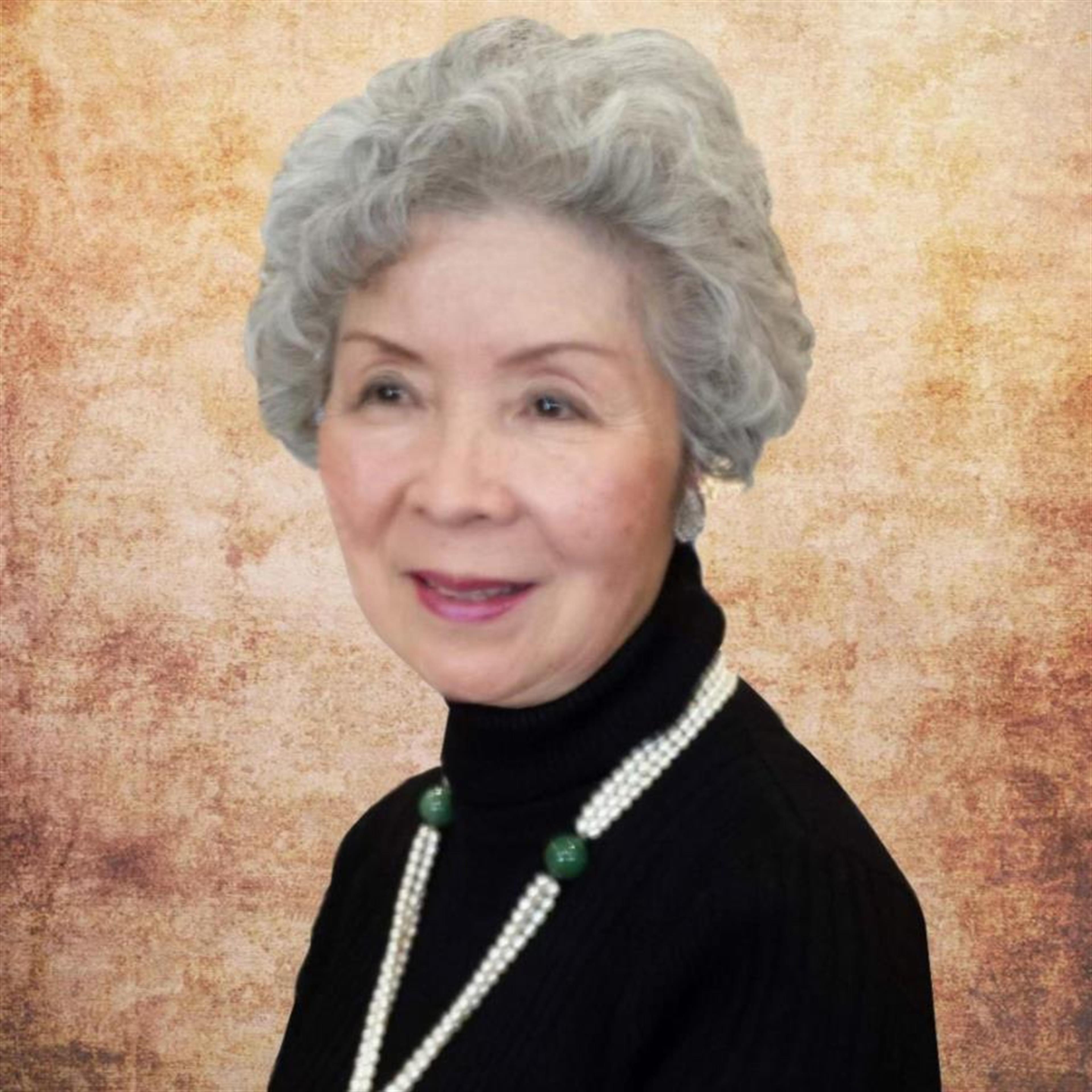 Emily Hoang Nguyen's obituary picture