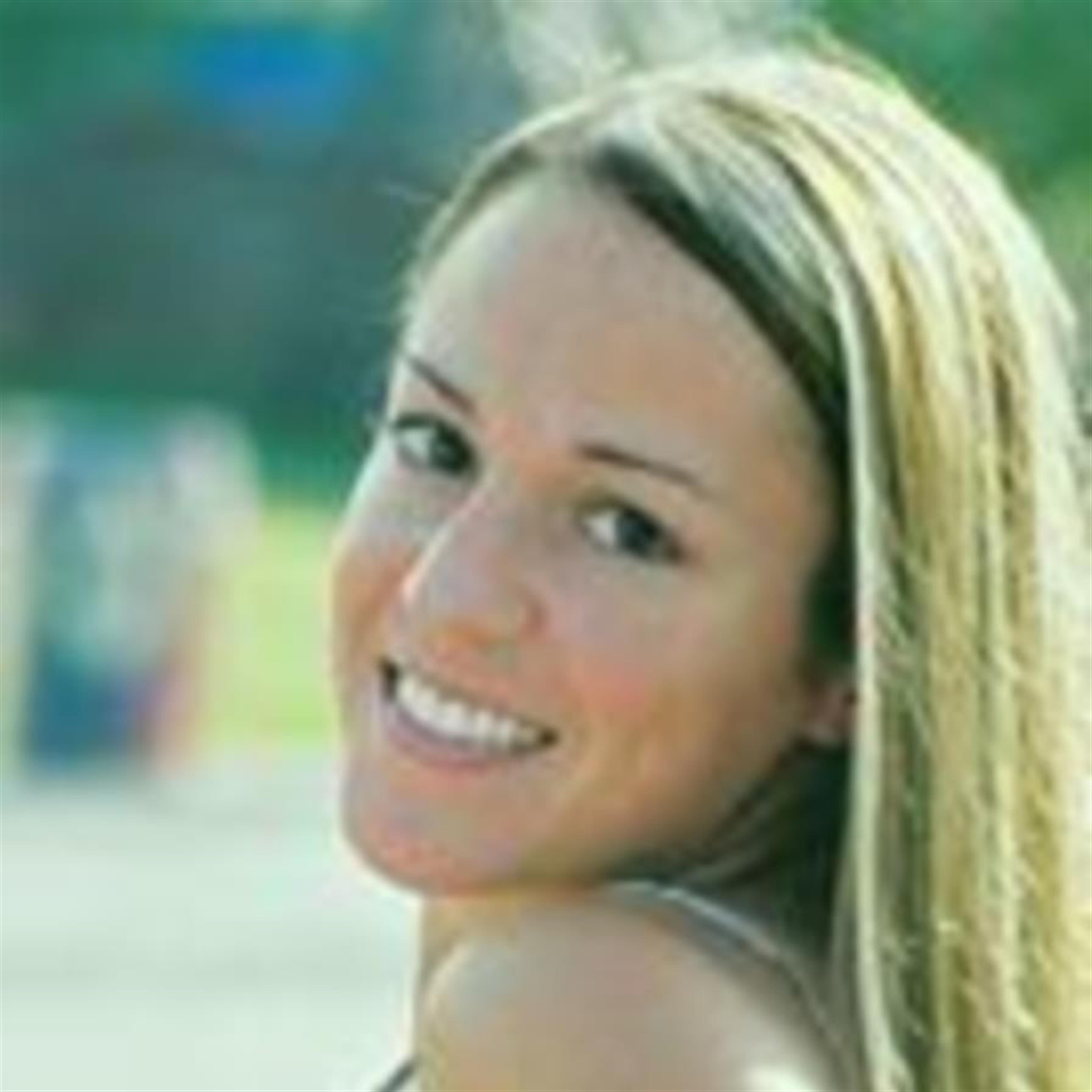 Kristy Lynn Sampson's obituary picture