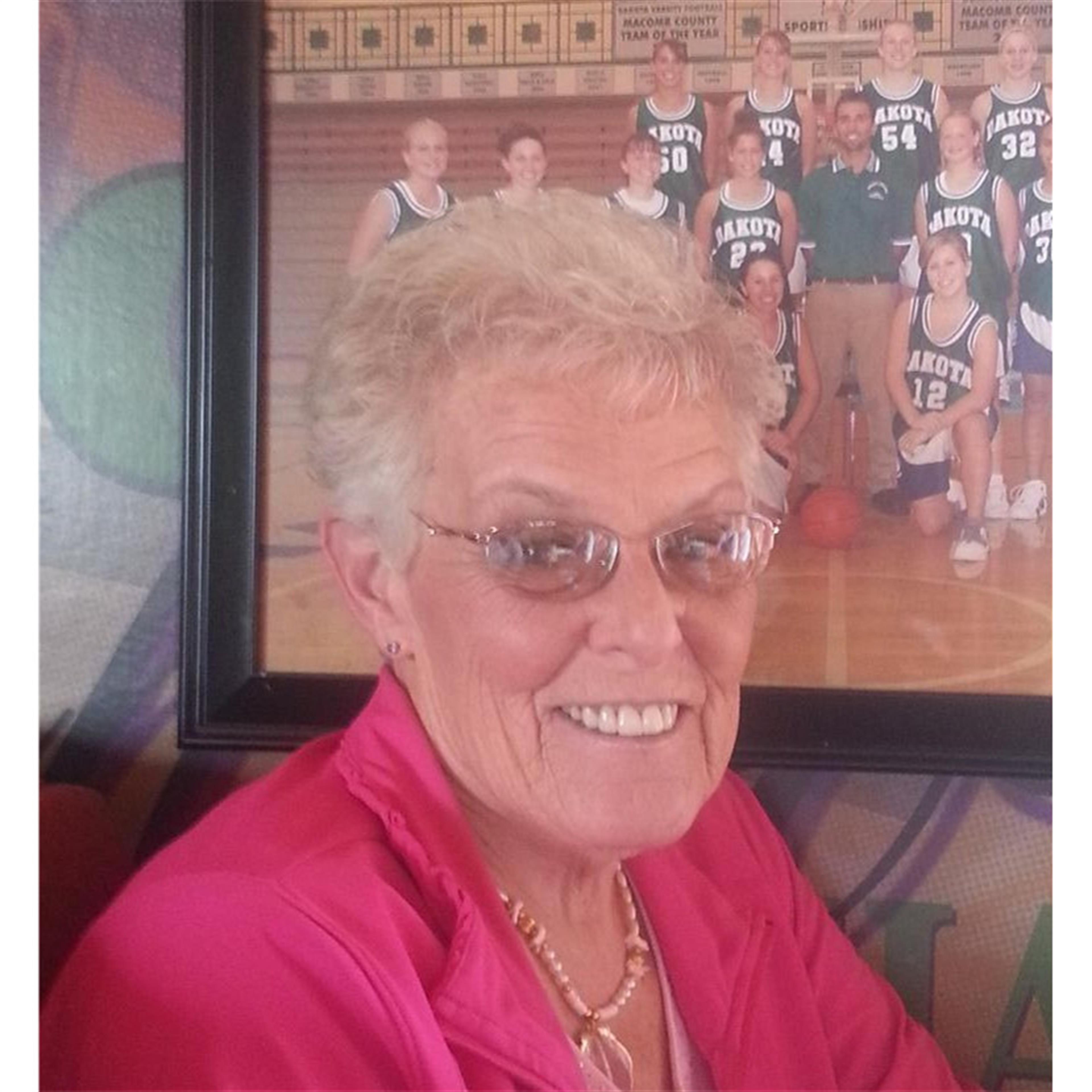 Betty J. Papiernik's obituary picture