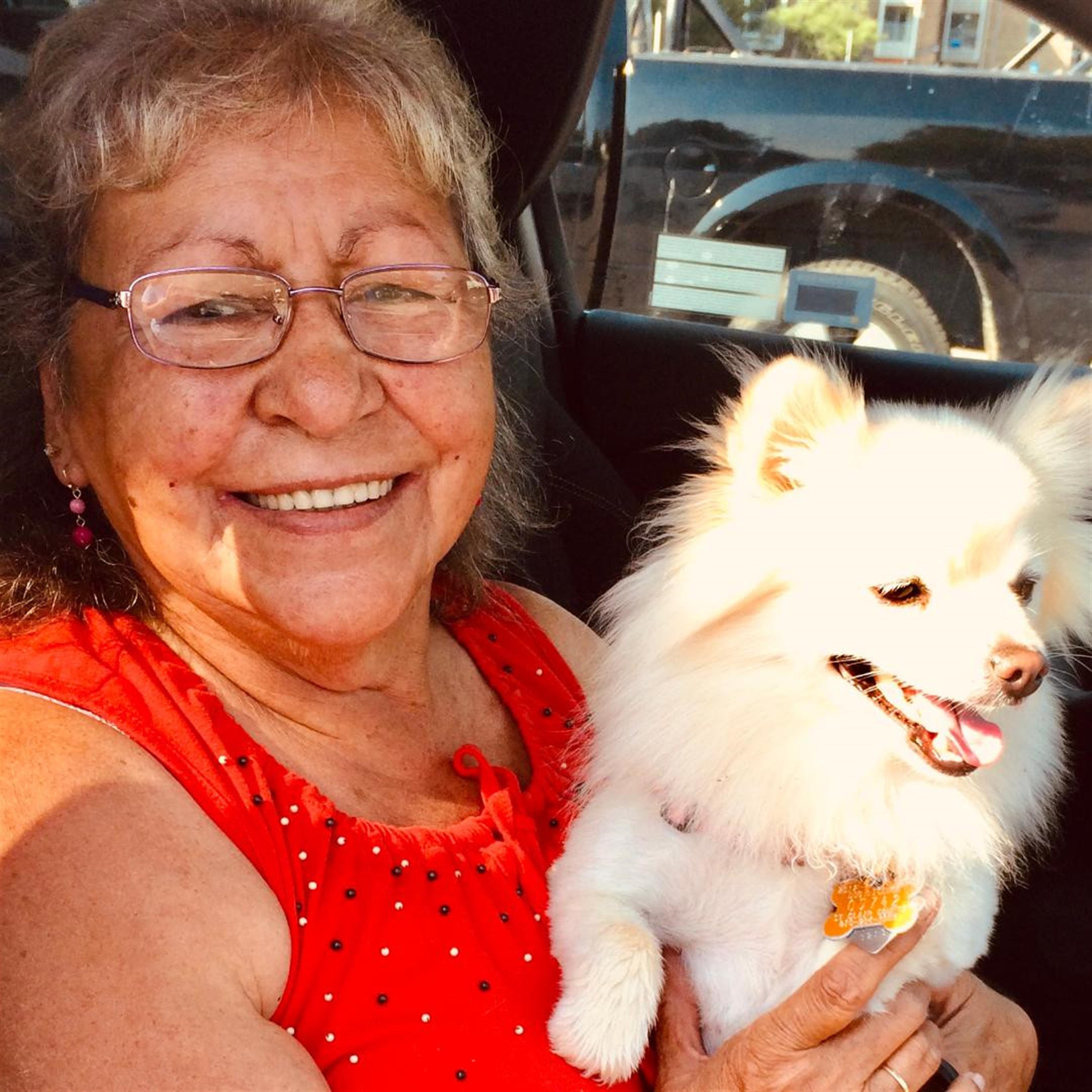 Elizabeth "Betty" Pooley's obituary picture