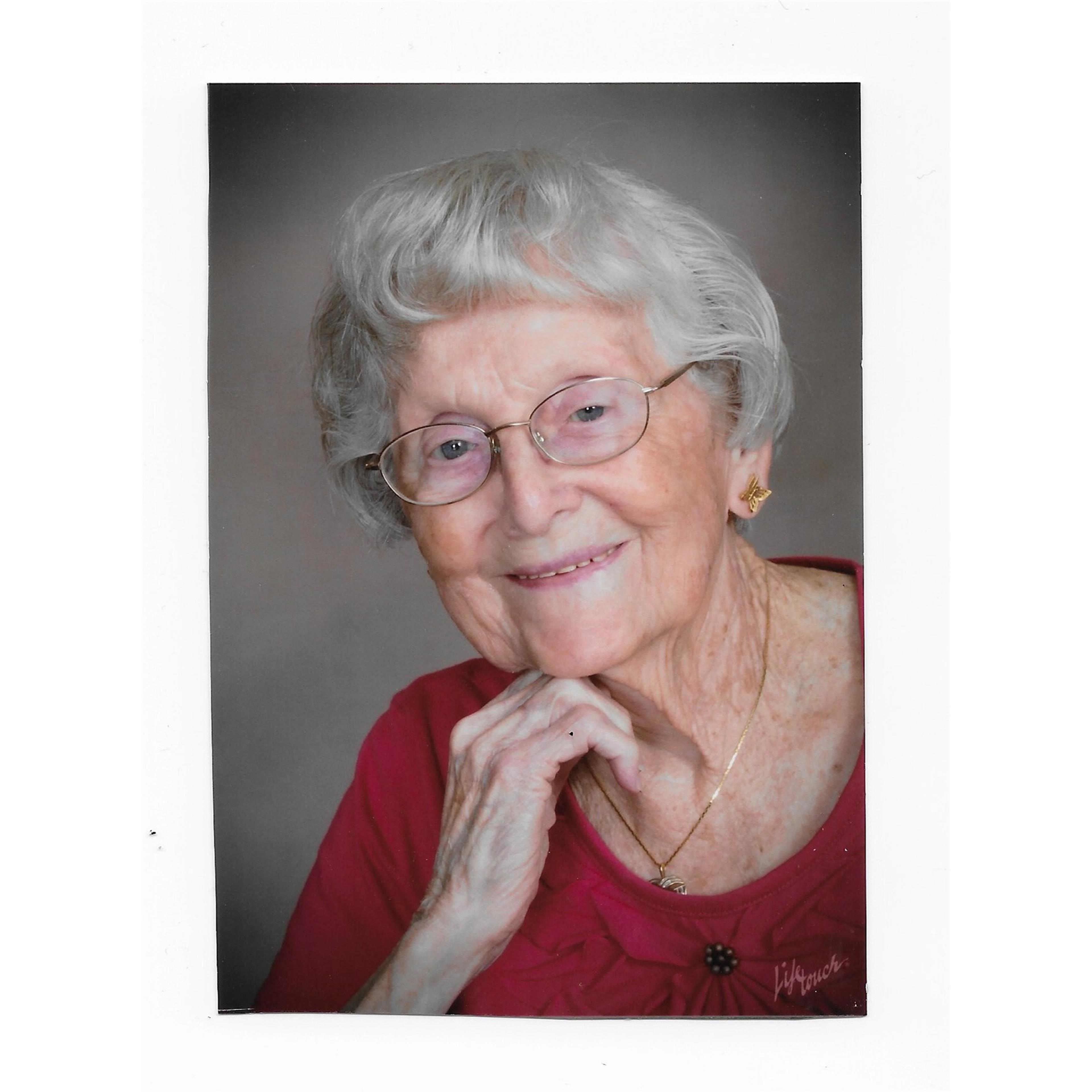 Helen Bernice Ryniak's obituary picture