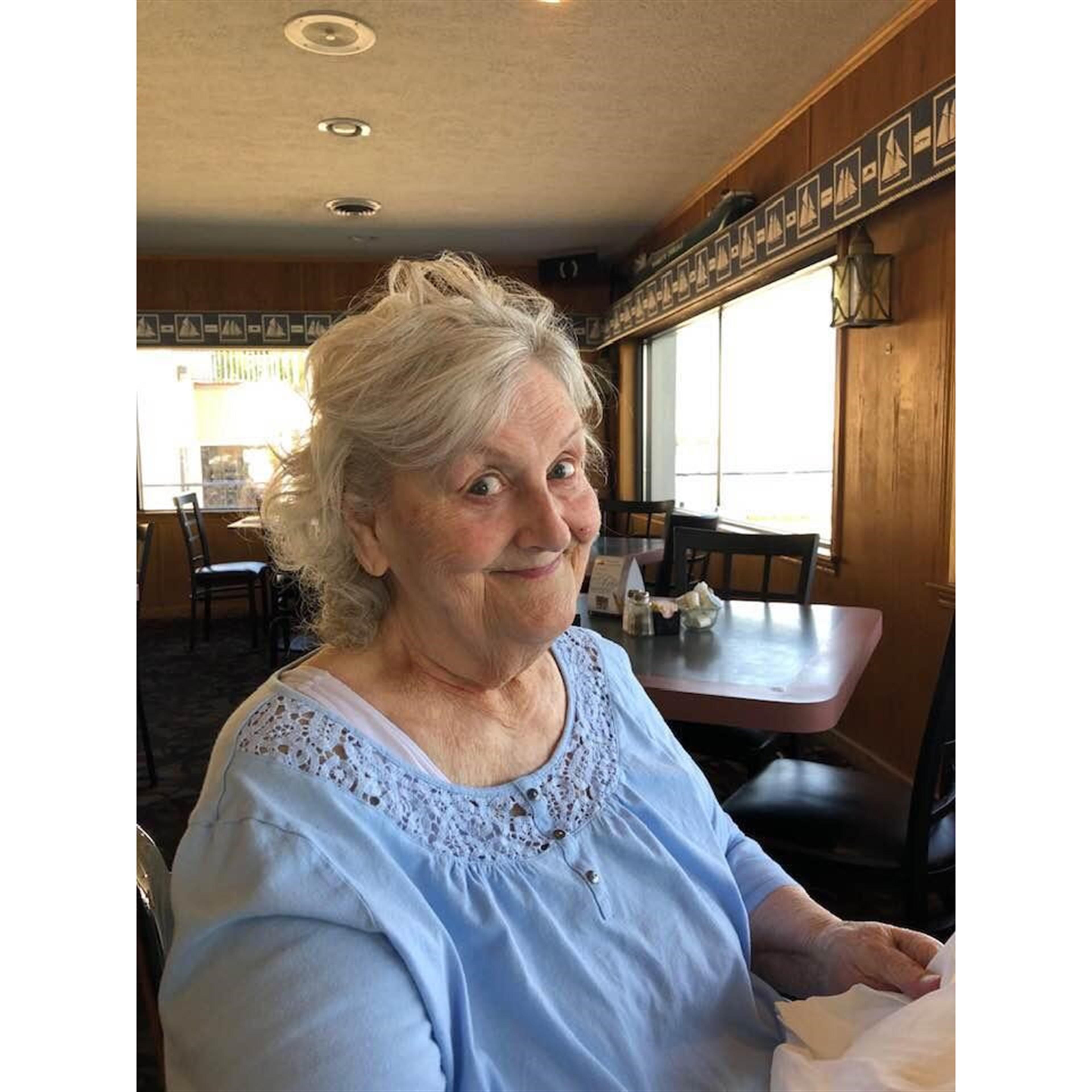 Carol Mae Perhogan's obituary picture
