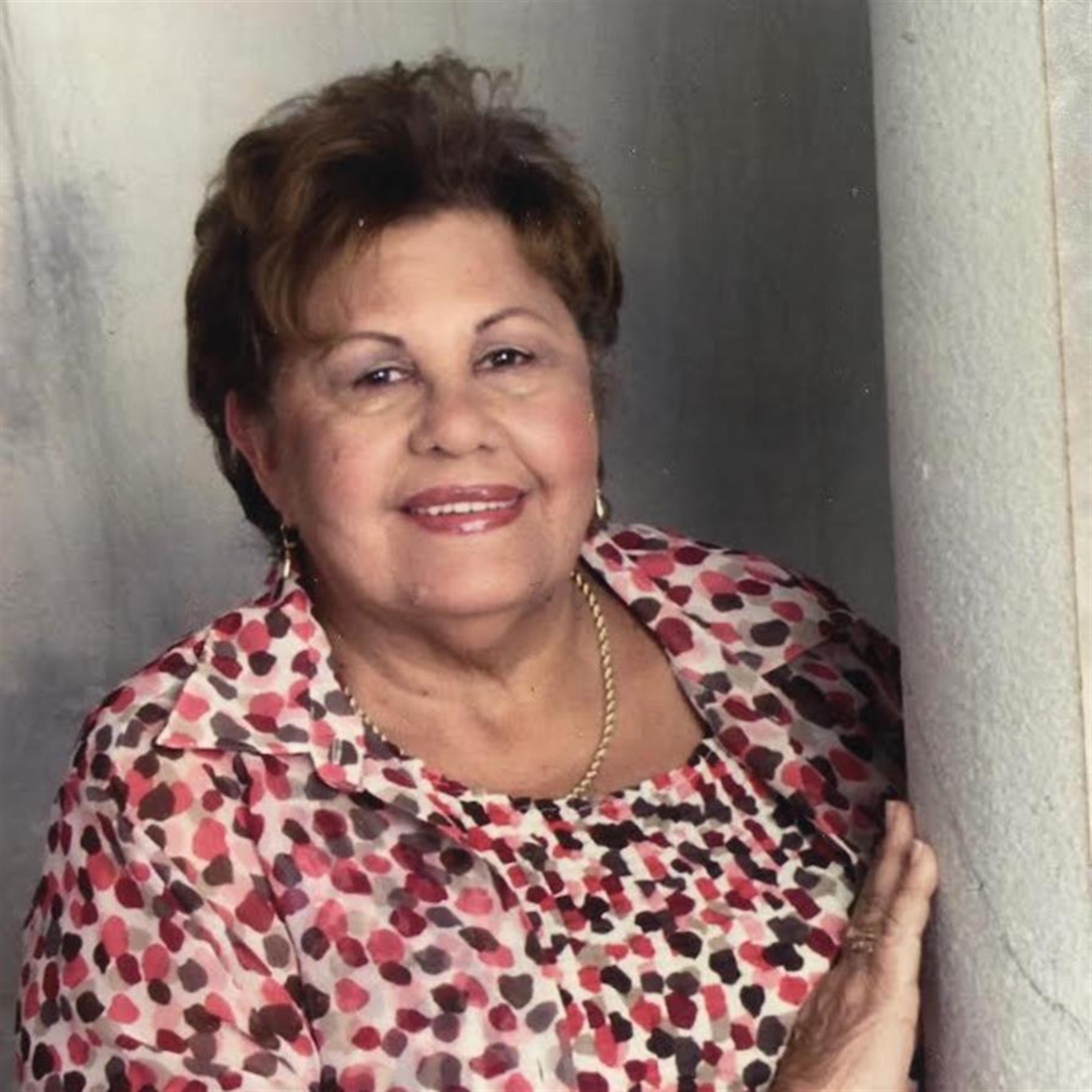 Gladys L. Chevalier "Yayi"