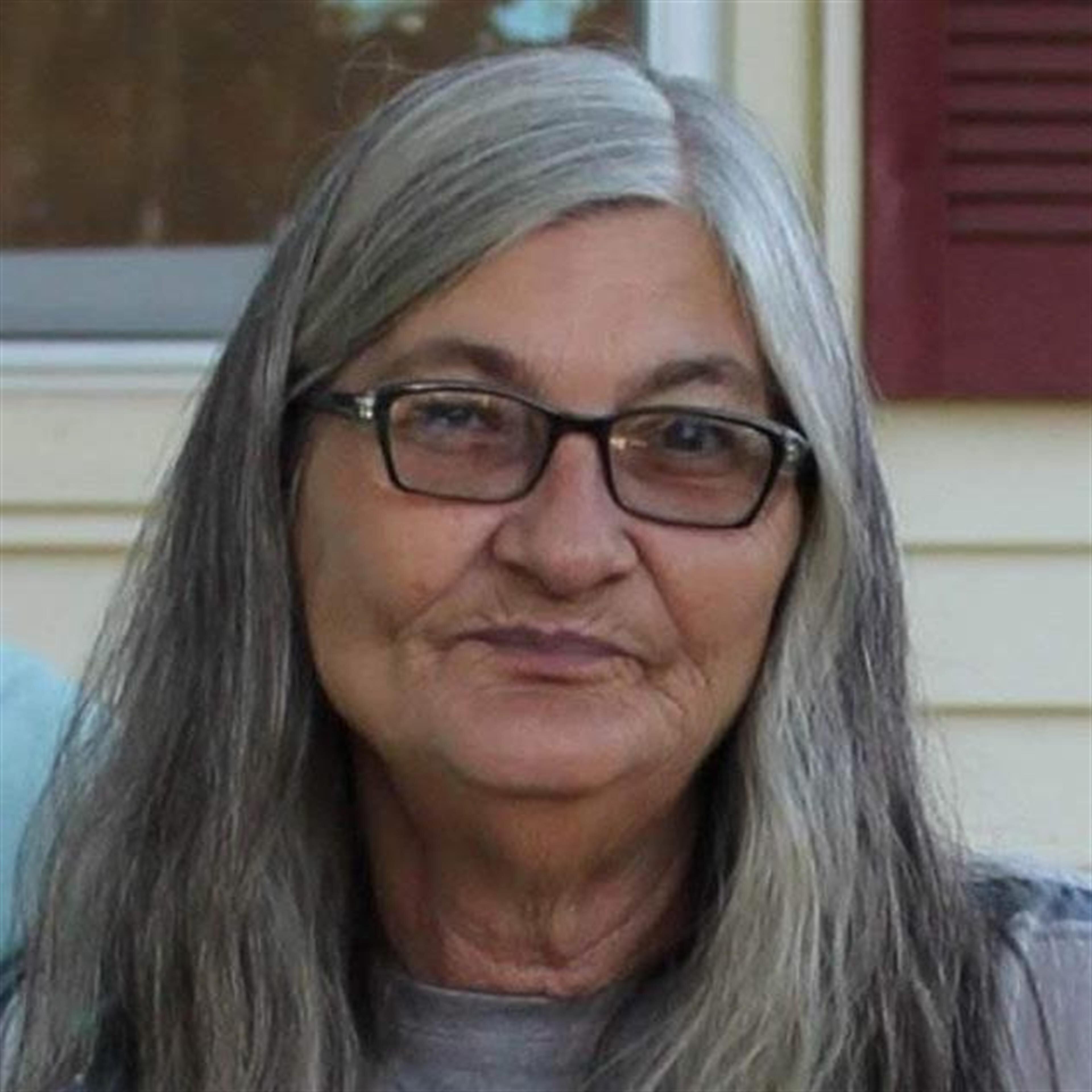 Dona Lynn Trueblood