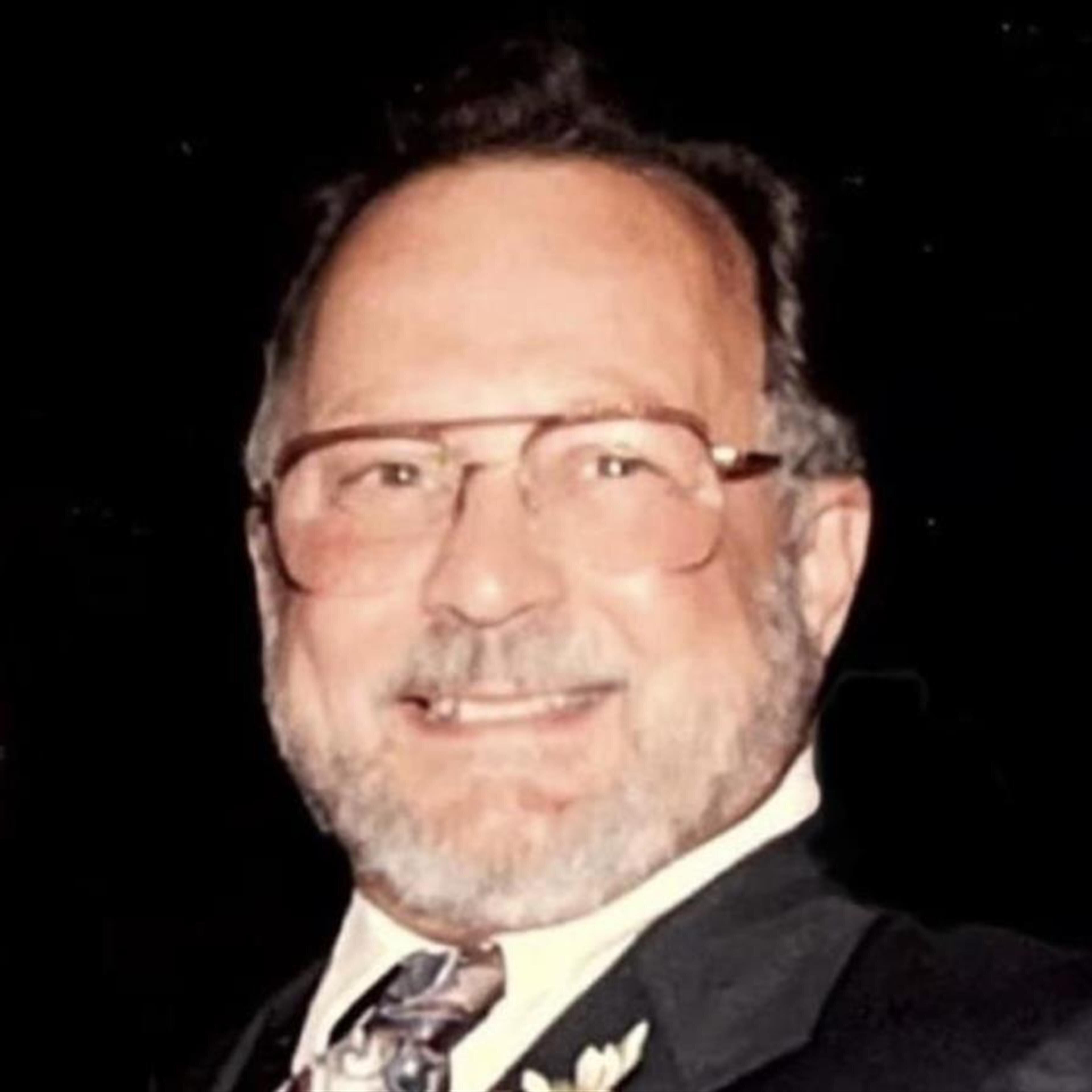 Gary Dennis Grow