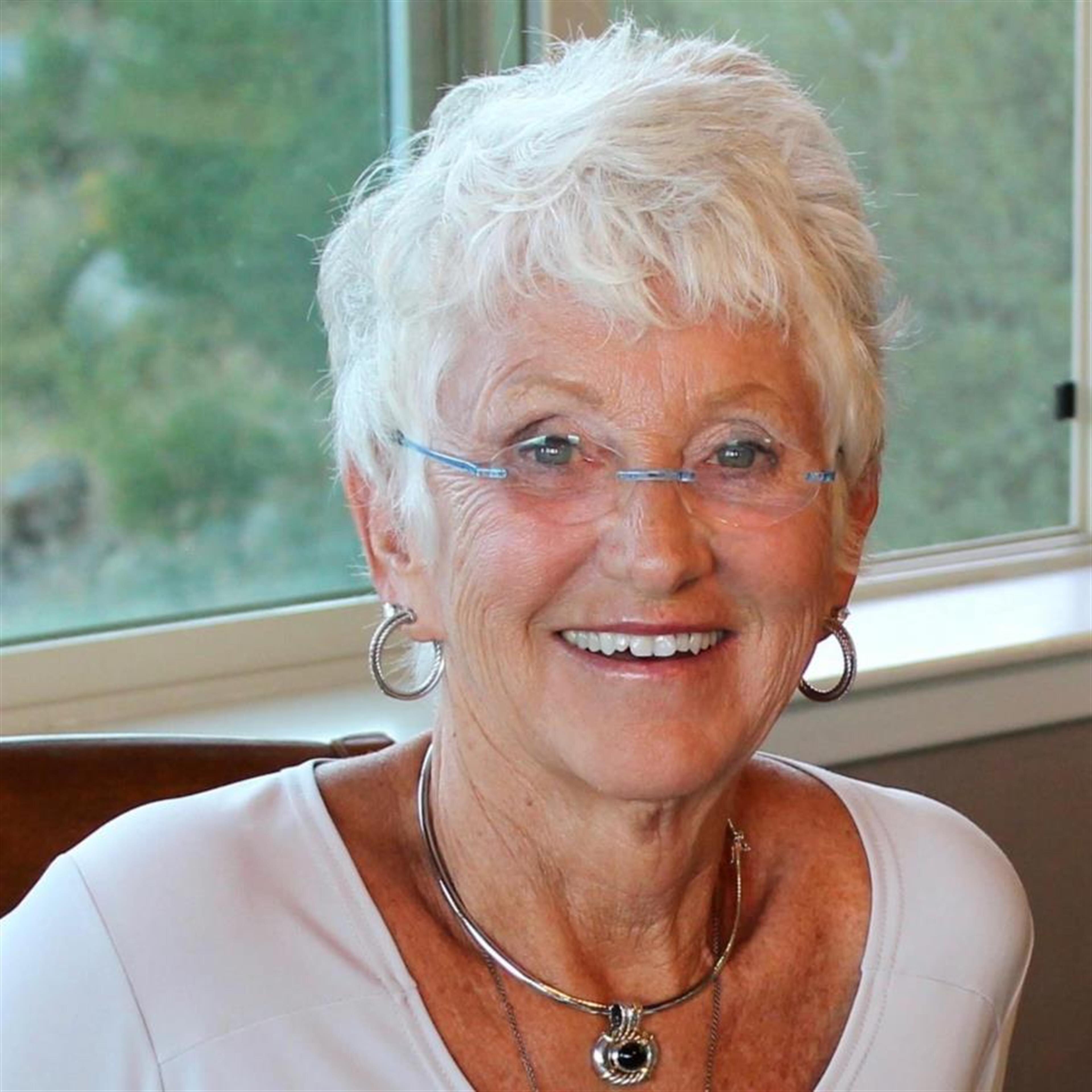 Linda Joyce Strong