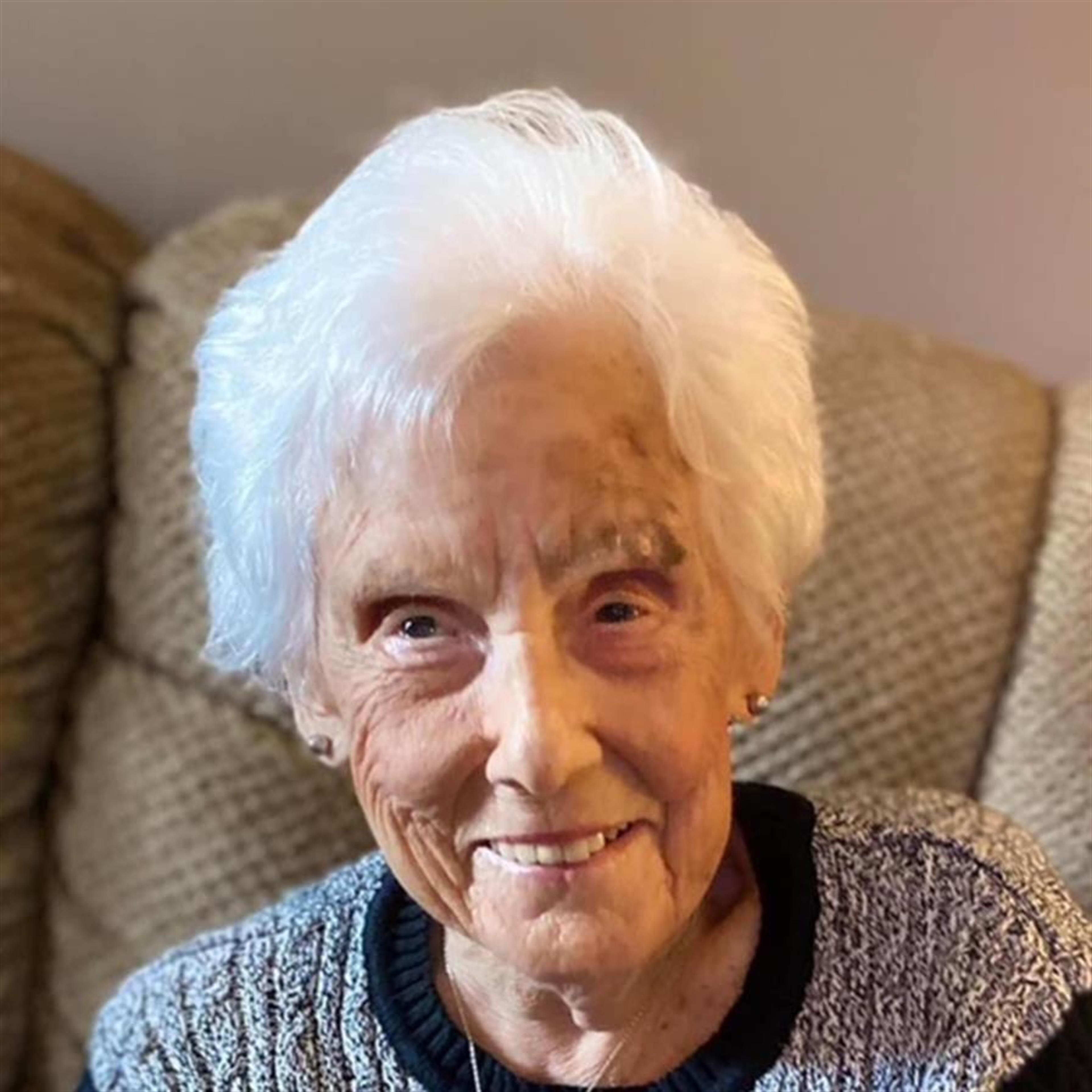 Elizabeth "Bette" Kenny (Lebanon)