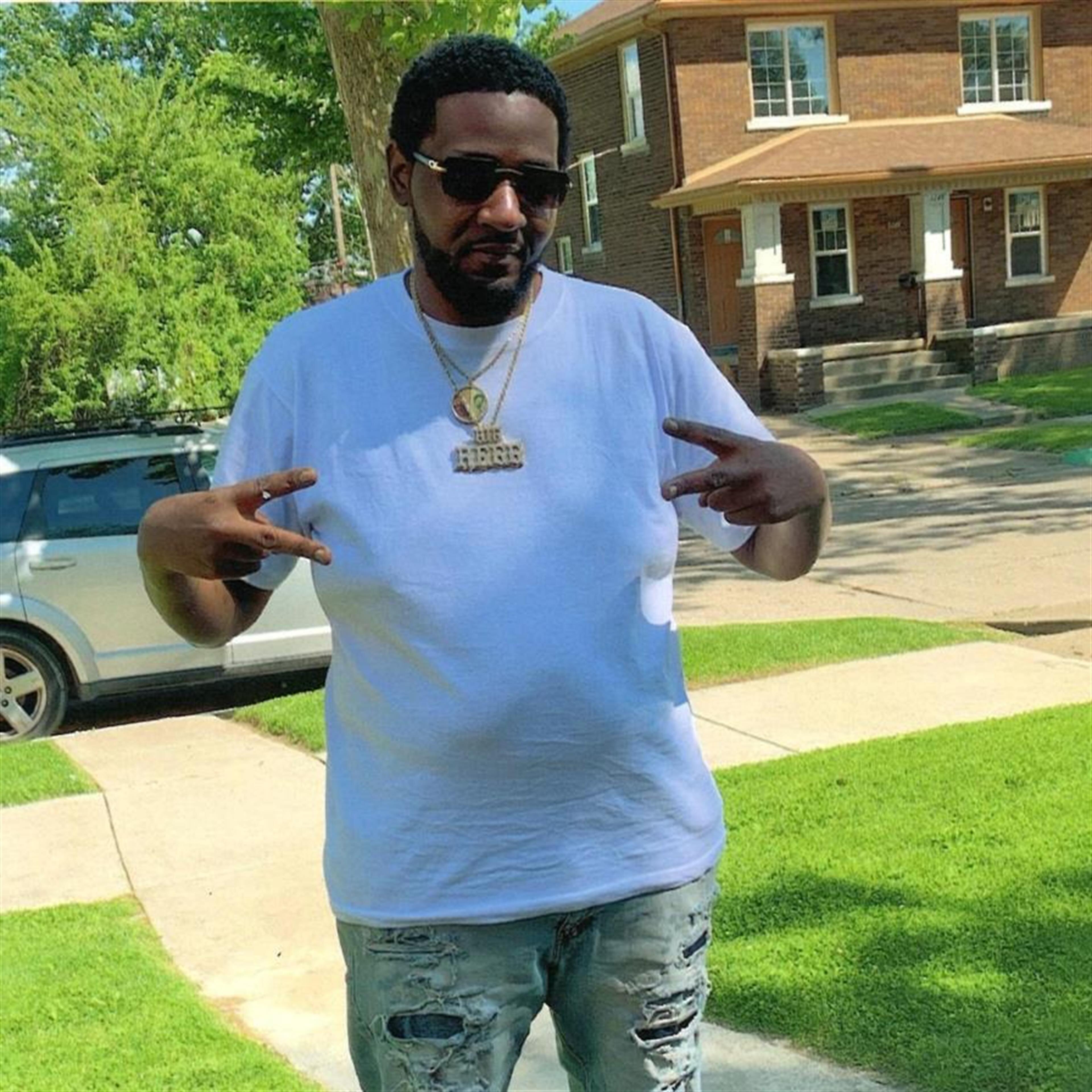 MR. REGGIE JEWEL WINSTON
