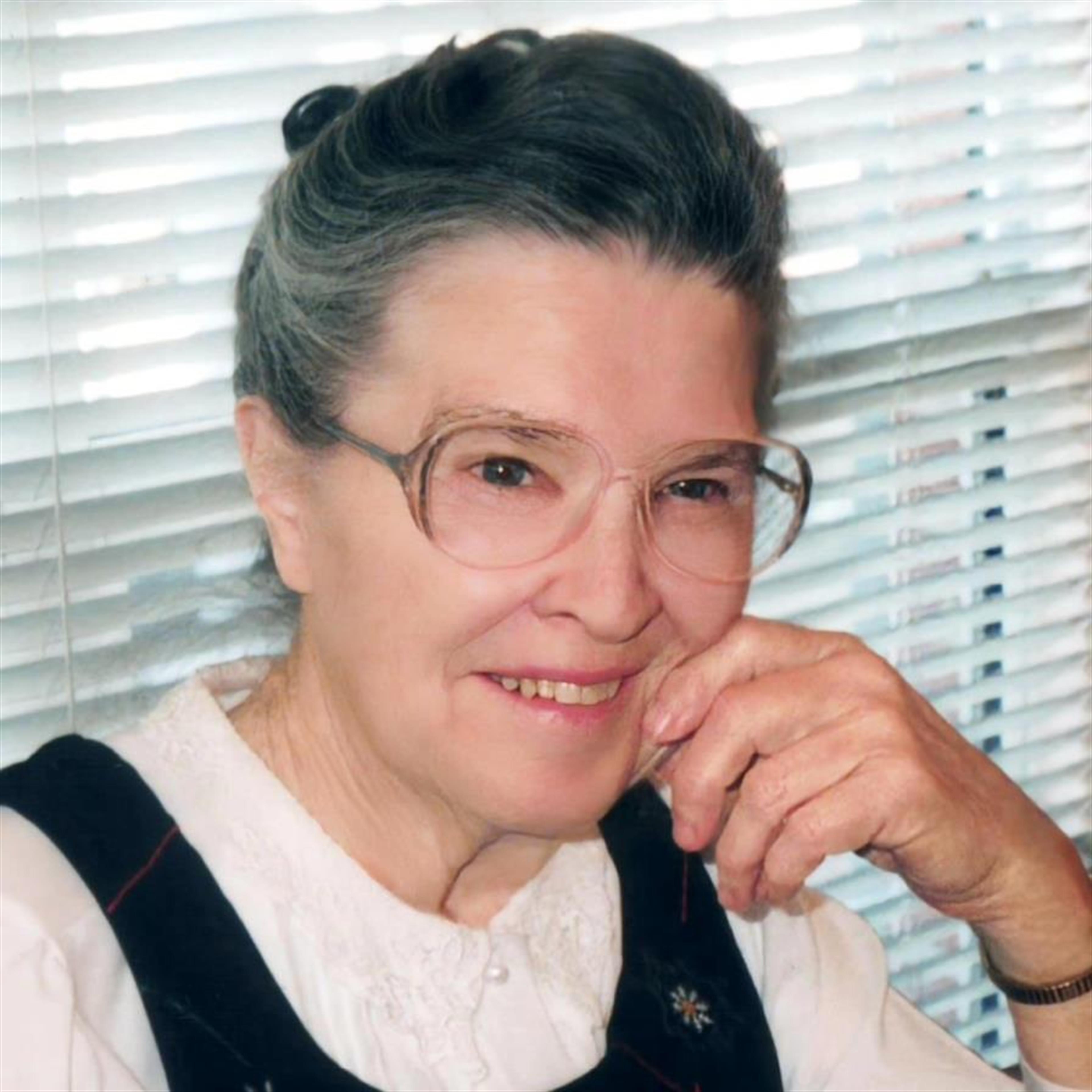 Pearl Brown Sembower's obituary picture