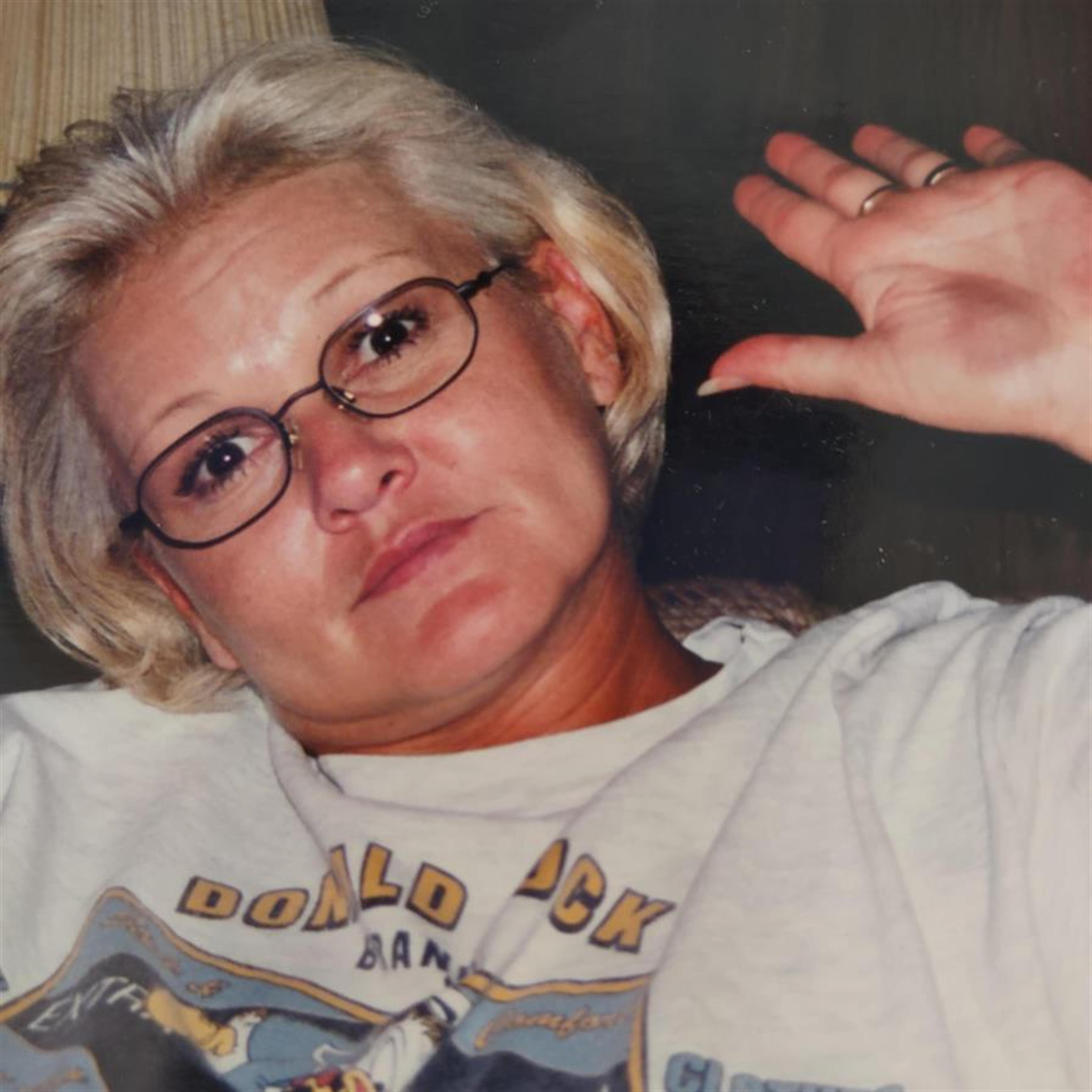 Karen Lynne Worthen