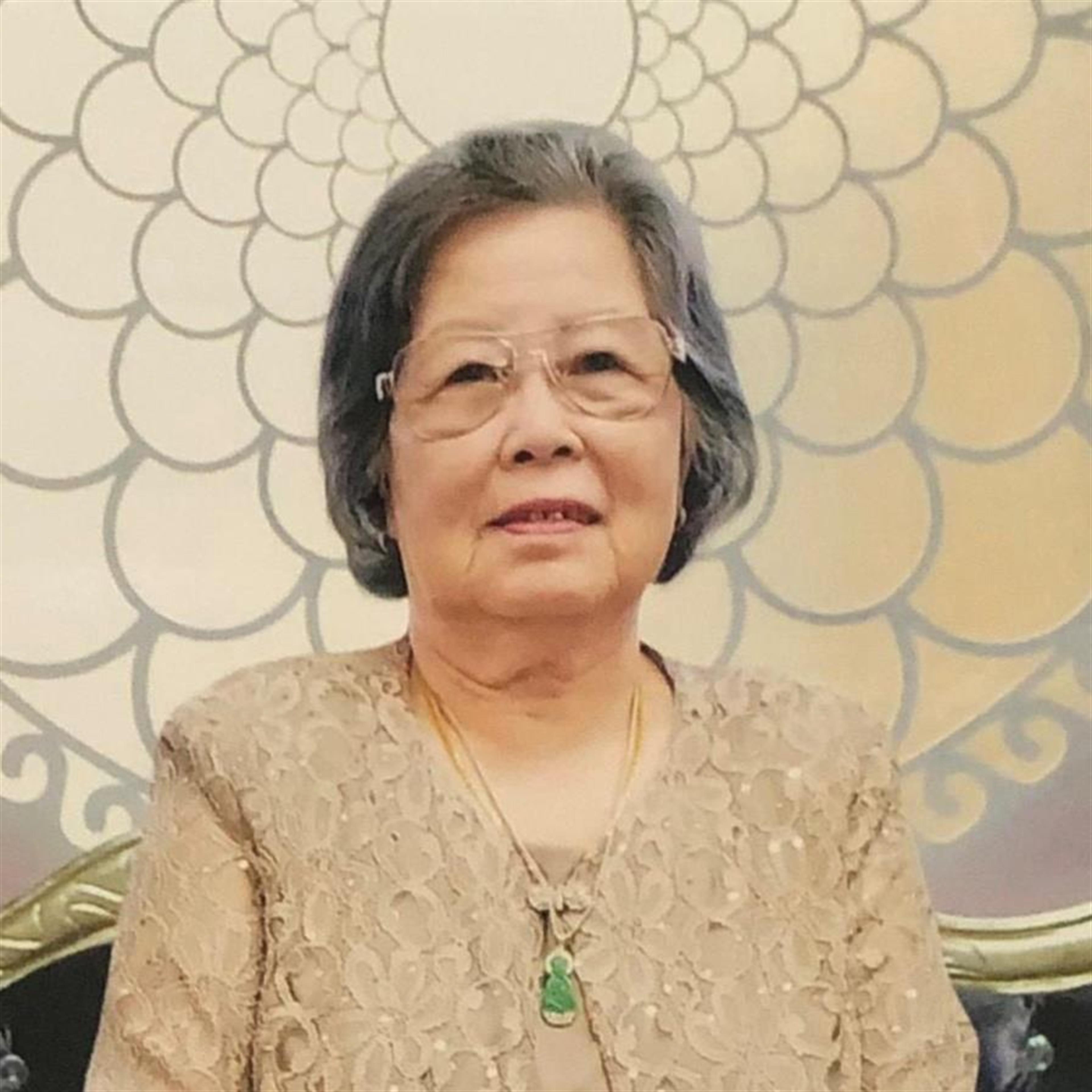 Suot Tran's obituary picture