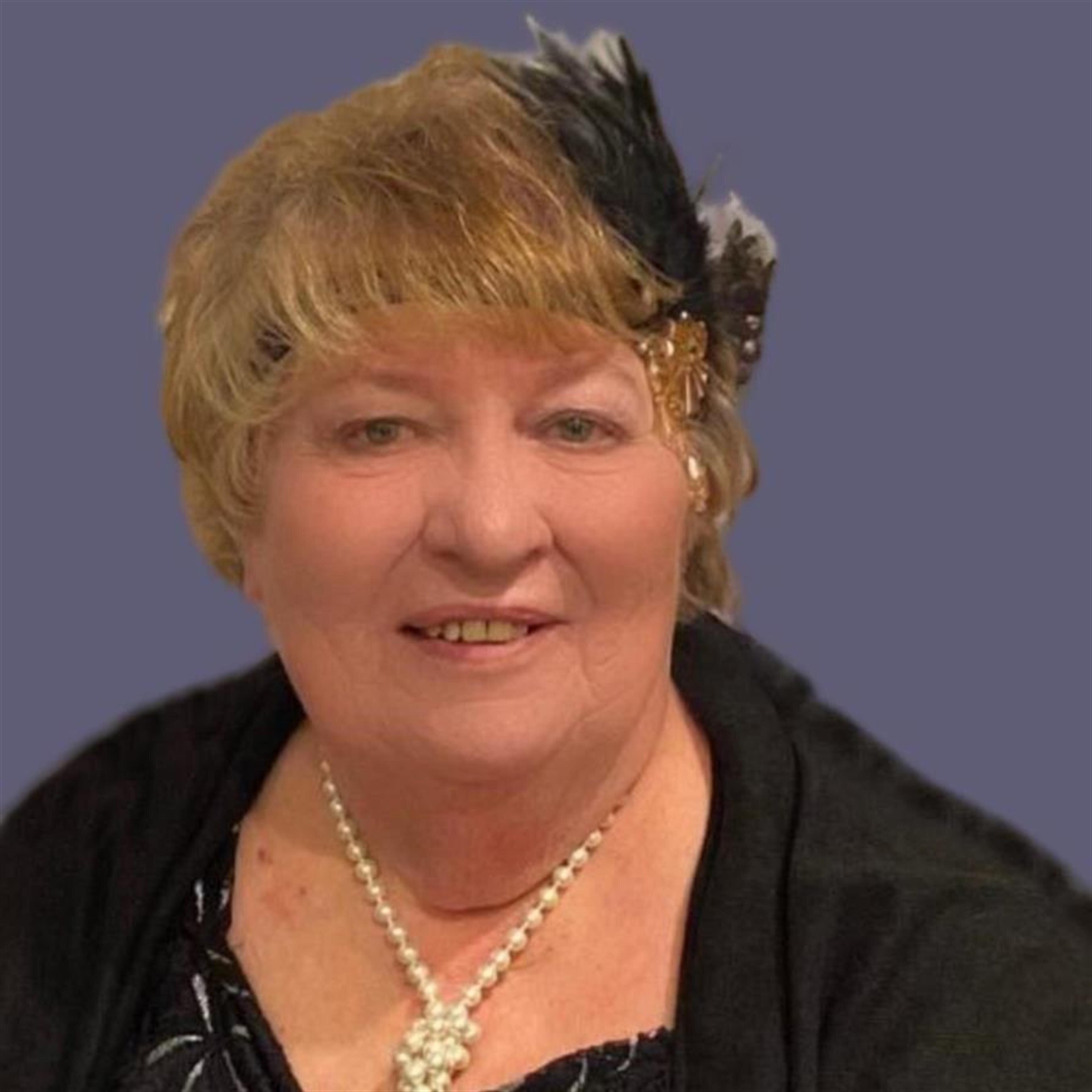 Sheila Cooper (Schroeter)